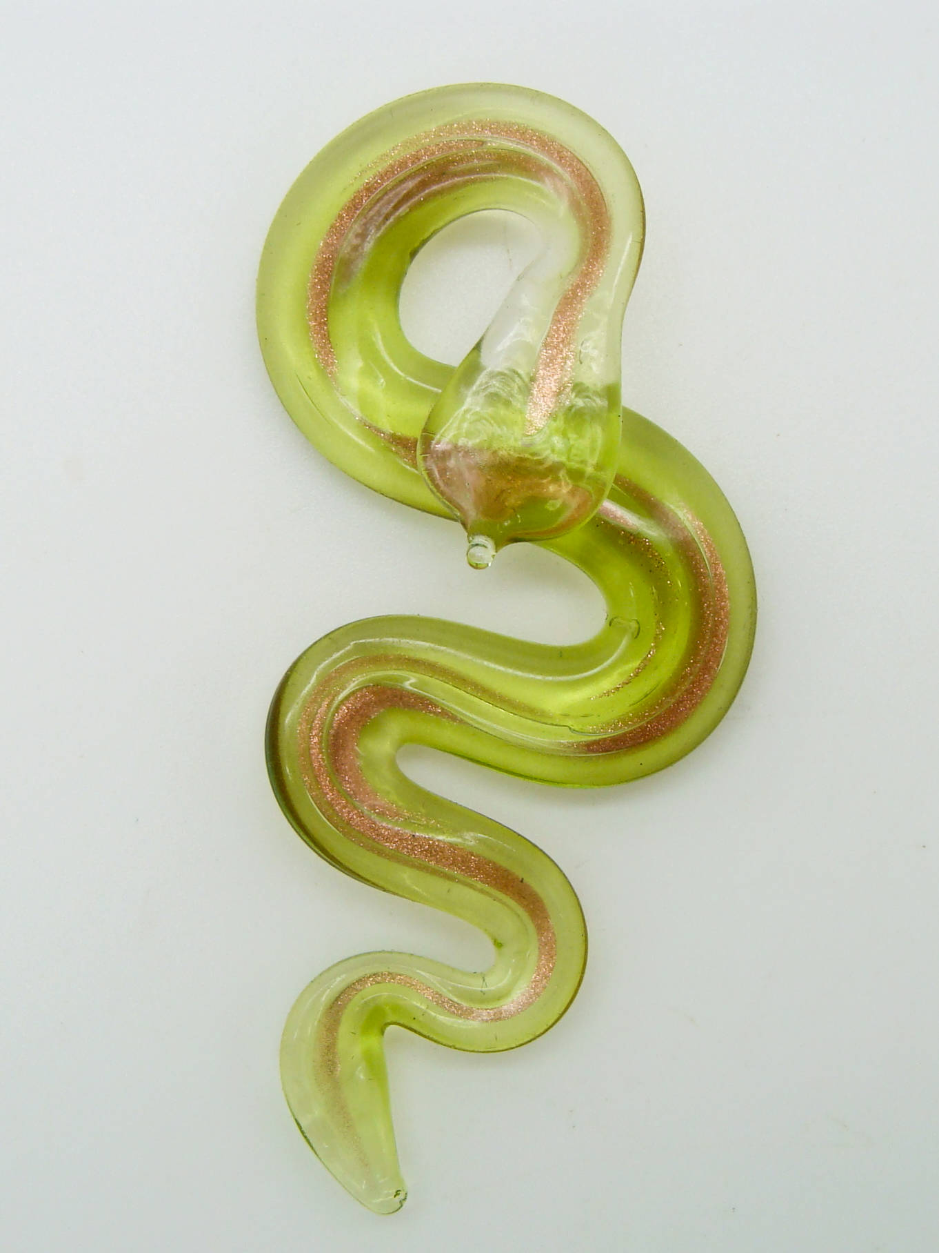 Pend-254-5 pendentif serpent vert dore lampwork