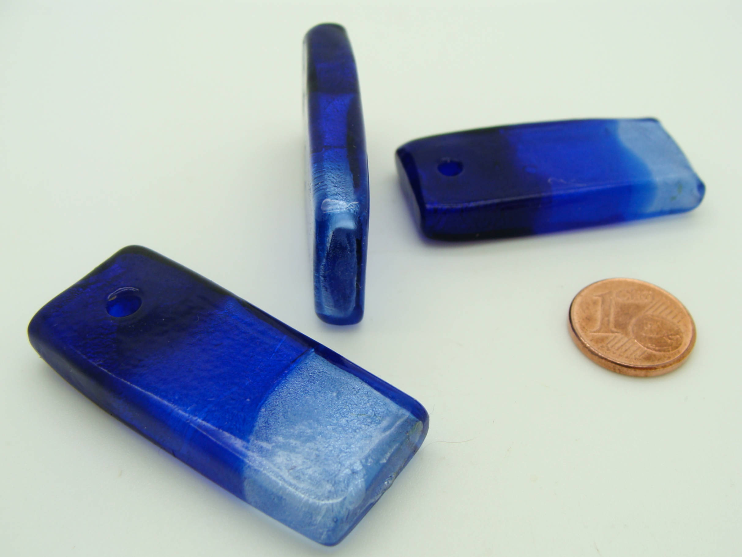 Pend-259-1 pendentif rectangle verre bleu