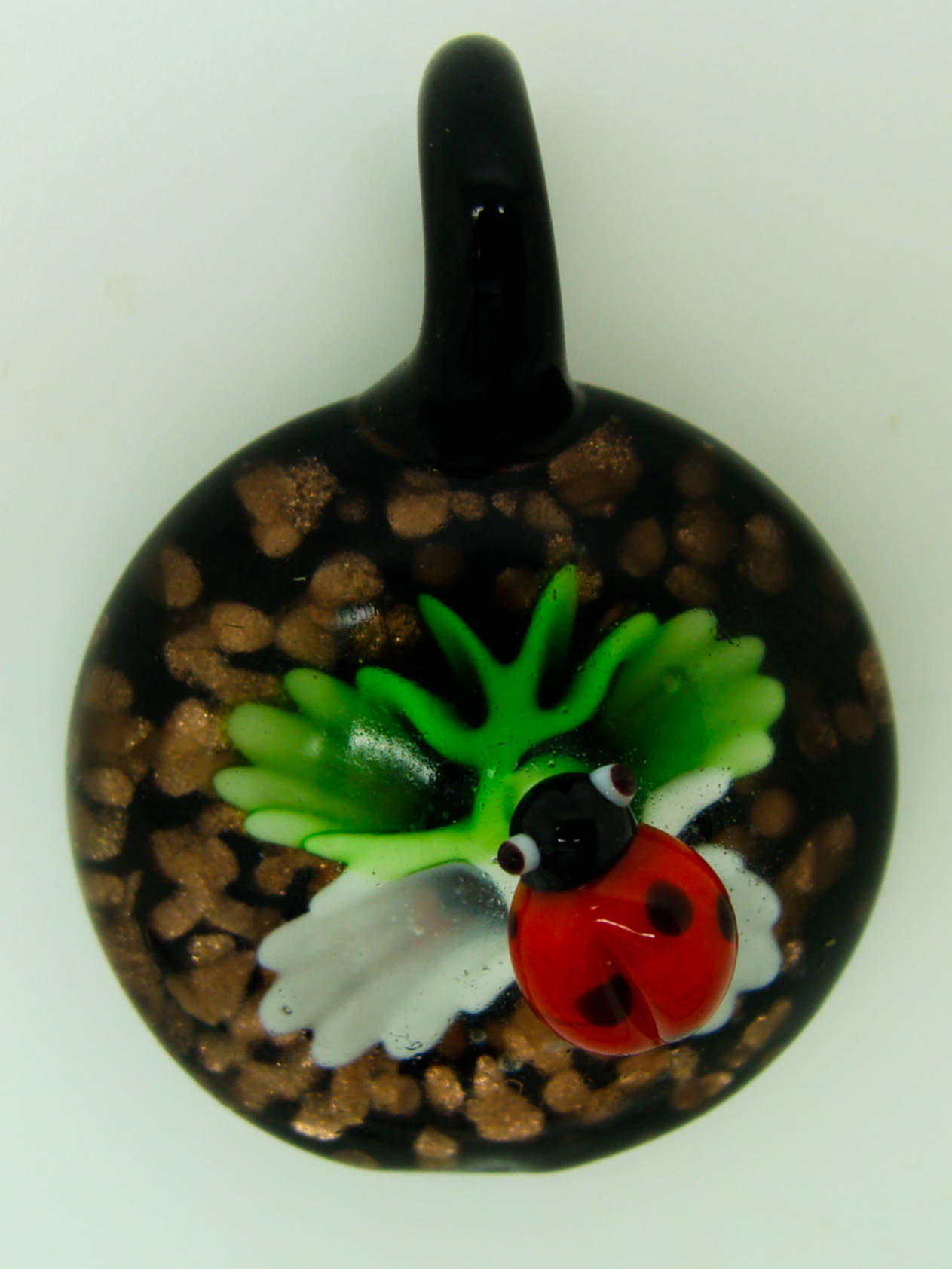 Pend-271-5 pendentif coccinelle fleur vert lampwork