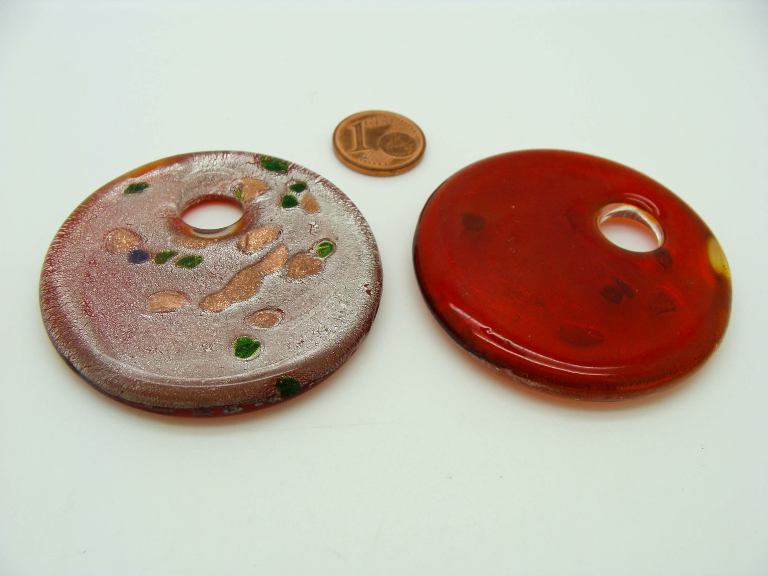 Pend-281-4 pendentif rond plat rouge multi verre