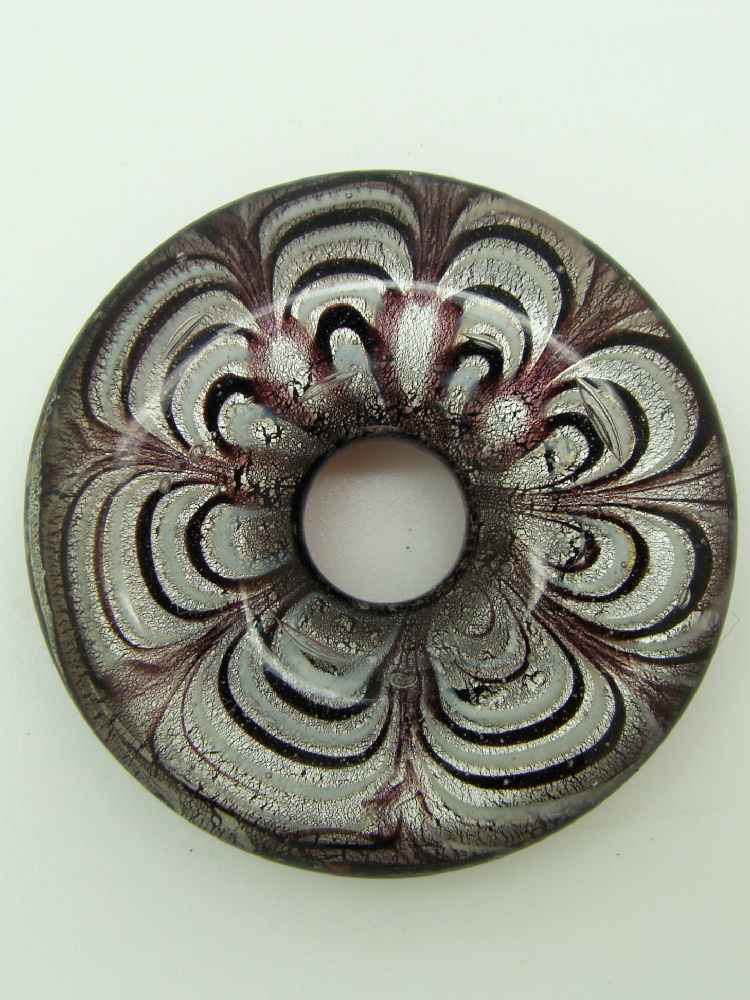 Pend-289-6 pendenitf donut rosace violet argent