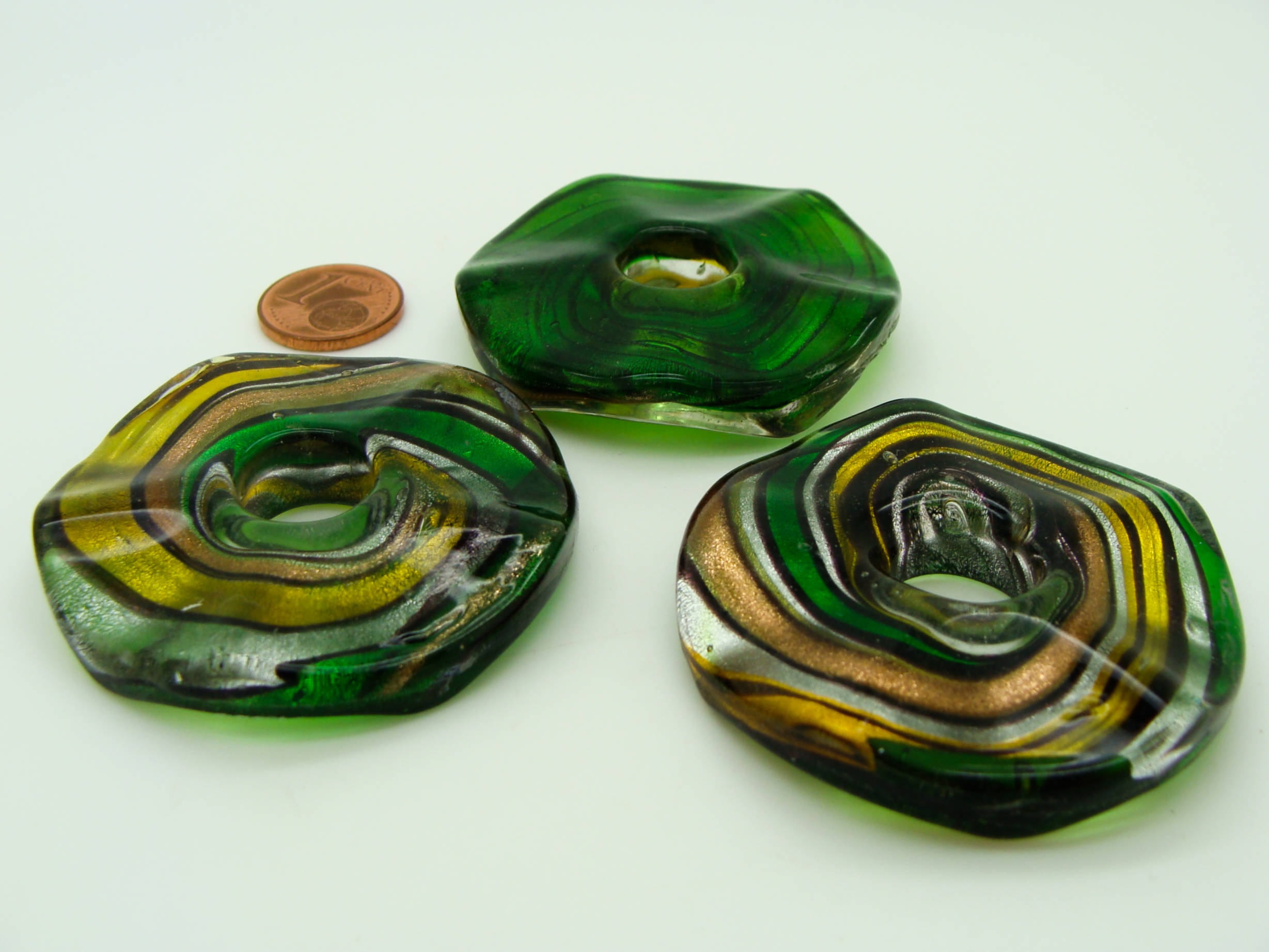 Pend-291-3 pendentif donut verre ondule vert