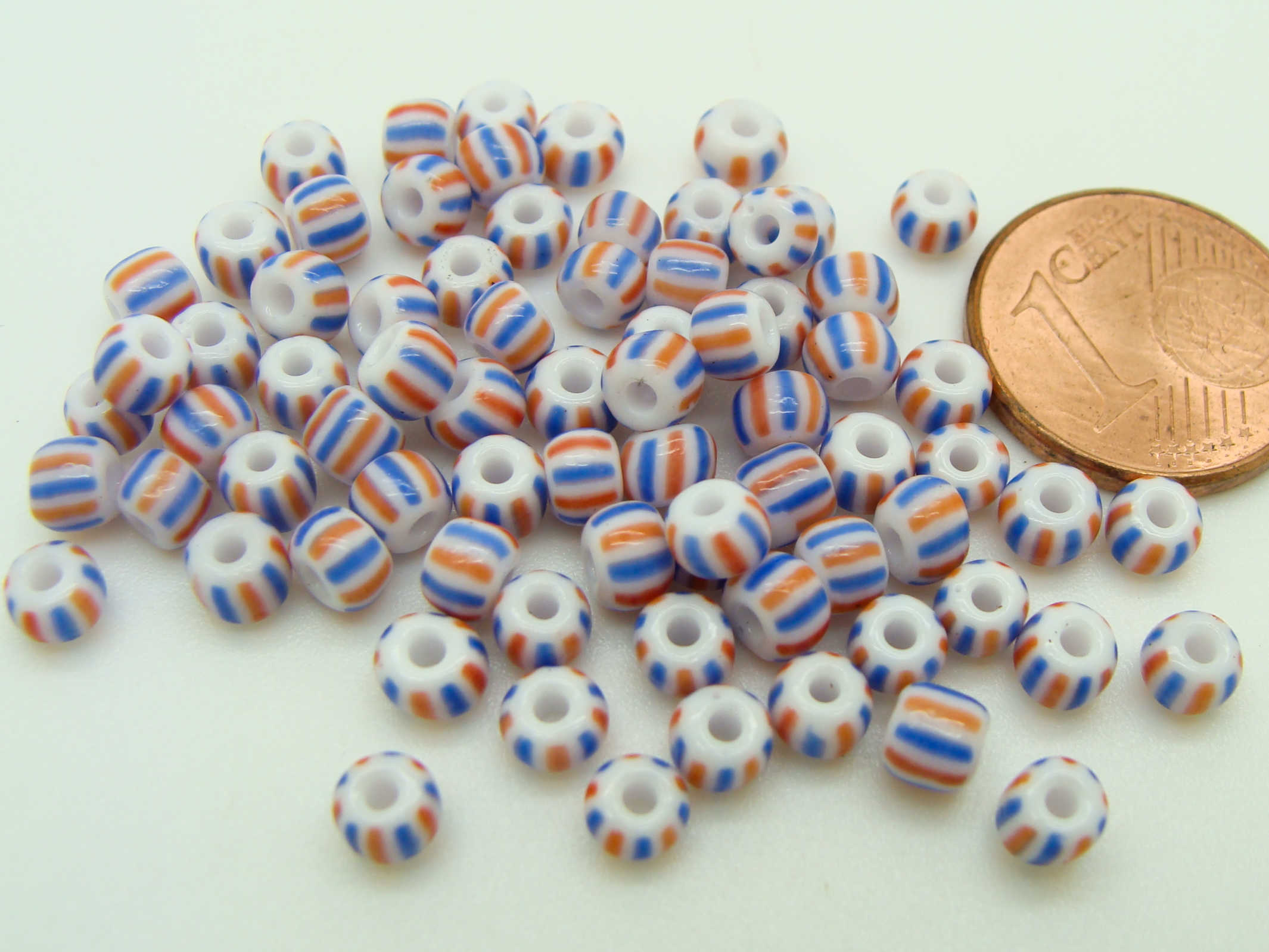 POR-43 perle porcelaine 4mm tricolore