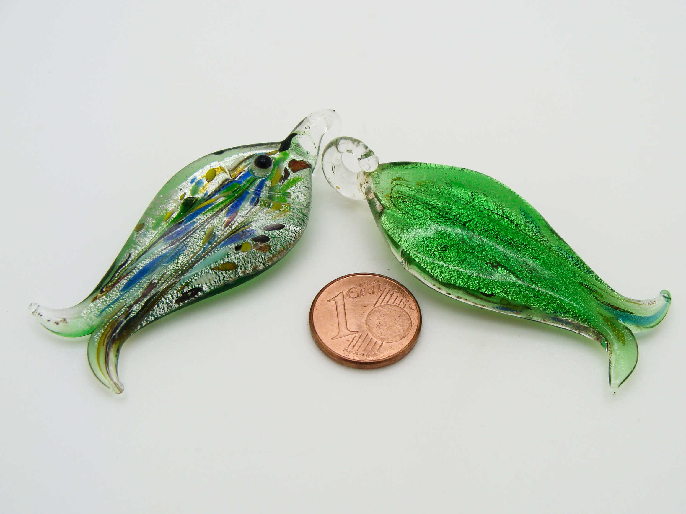 Pend-316-5 pendentif poisson vert argente verre