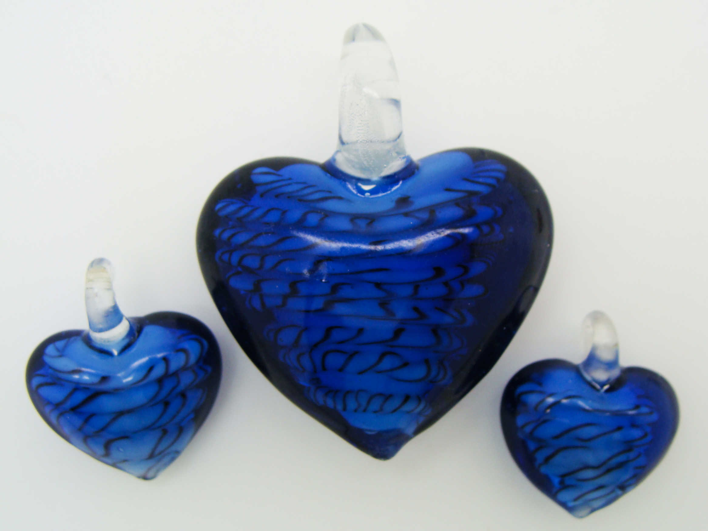 Pend-328-3 pendentif coeur bleu fonce