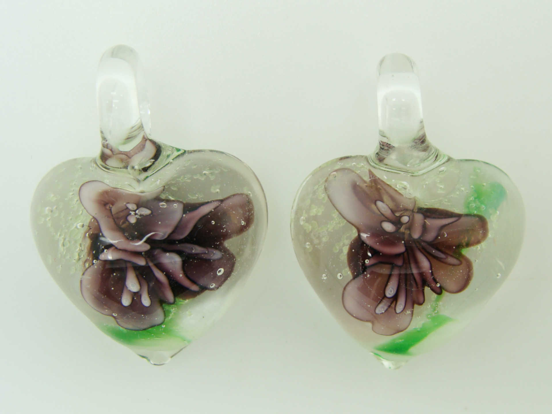 Pend-330-6 pendentif coeur fleur violet