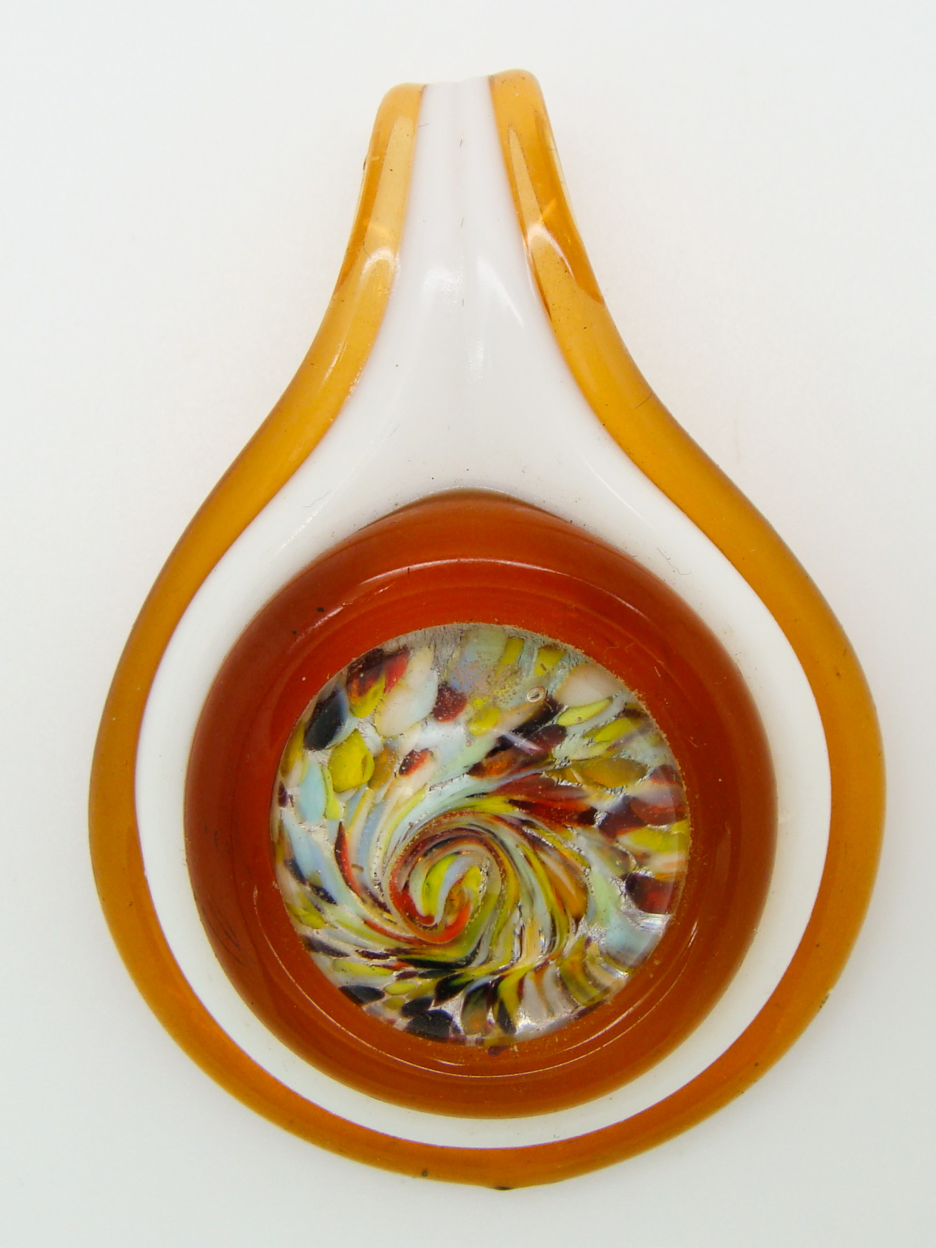 Pend-384-2 pendentif 3D marron verre lampwork