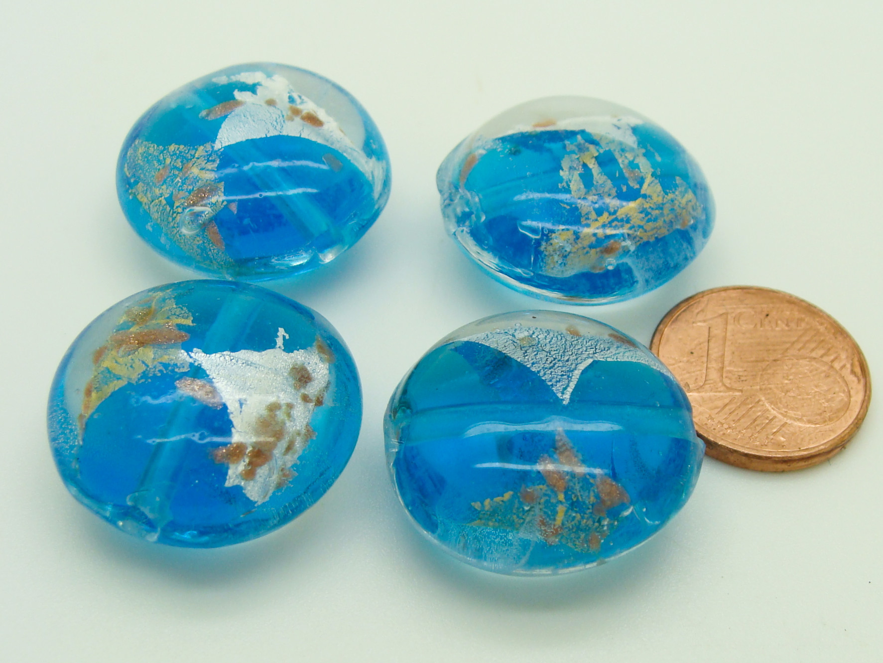 perle galet 20mm bleu bicolore verre