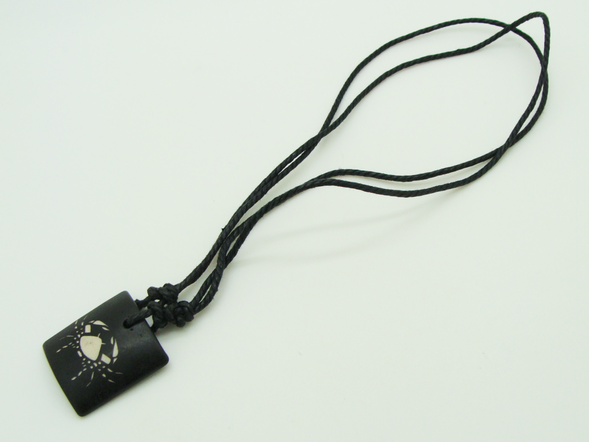 Pend-bois-cancer collier pendentif bois signe zodiaque