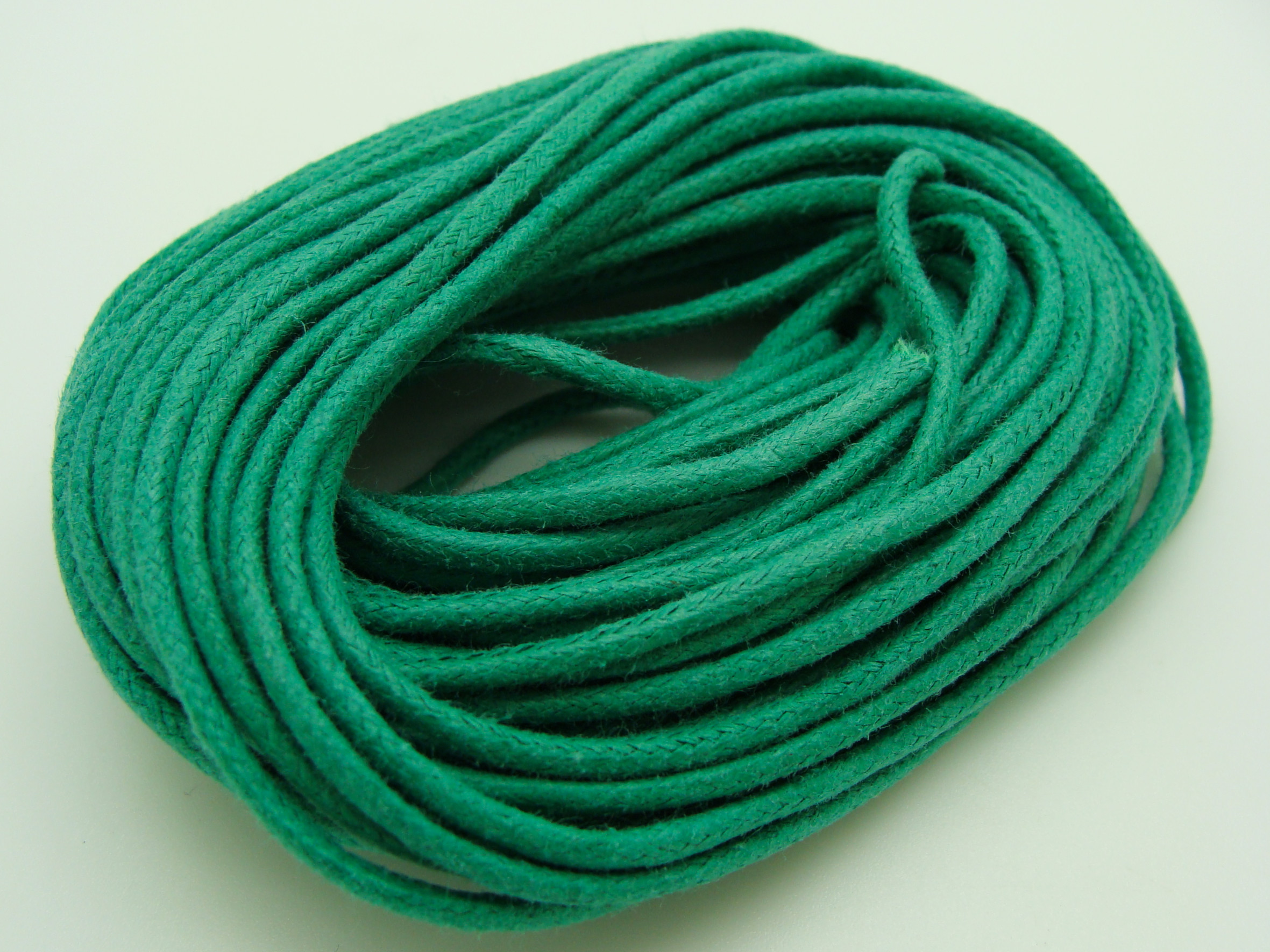 fil coton cire 2mm vert p1