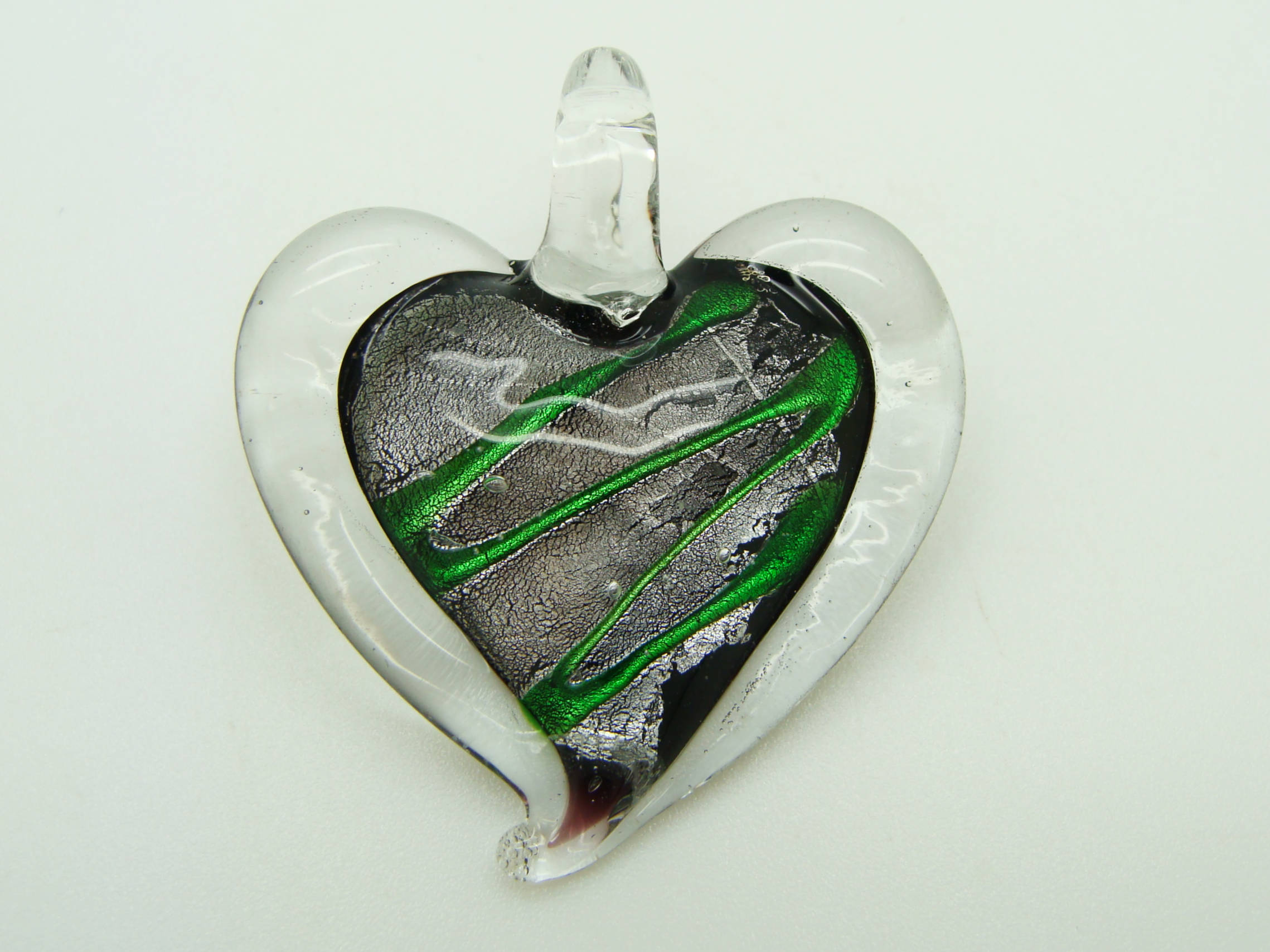 Pend-105-1 pendentif coeur gris vert