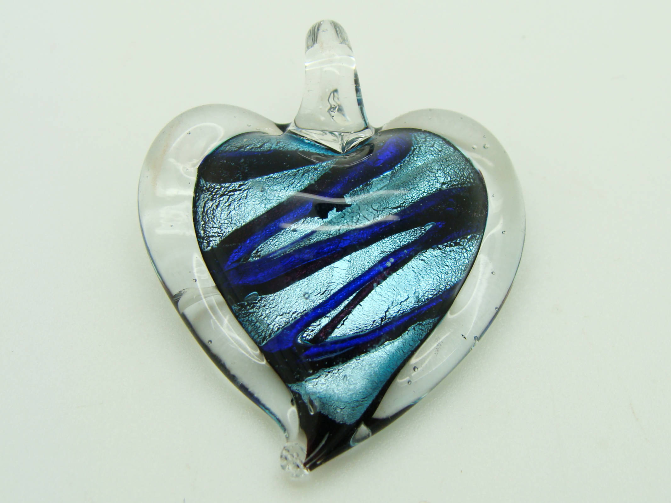 Pend-105-3 pendentif coeur bleu verre