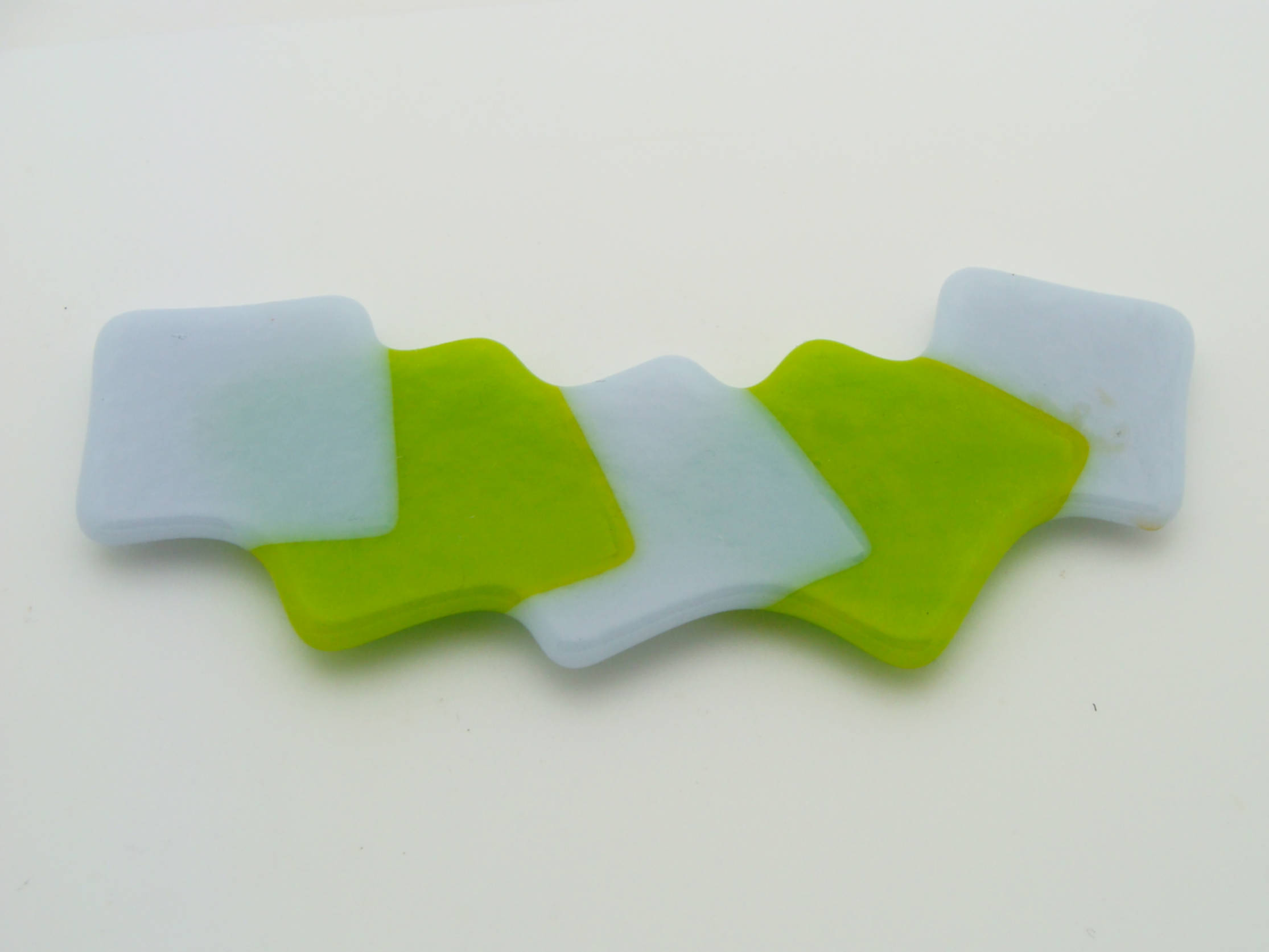 Cab-fusing-152 cabochon verre fusing mauve vert 115mm