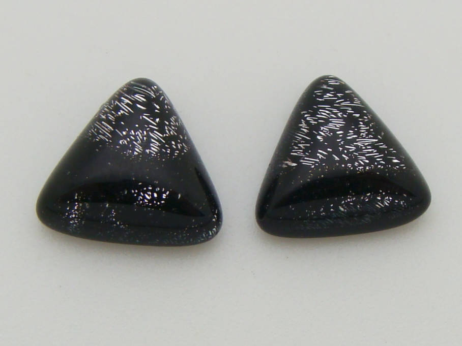cabochon verre dichroique triangle 10mm 6 gris