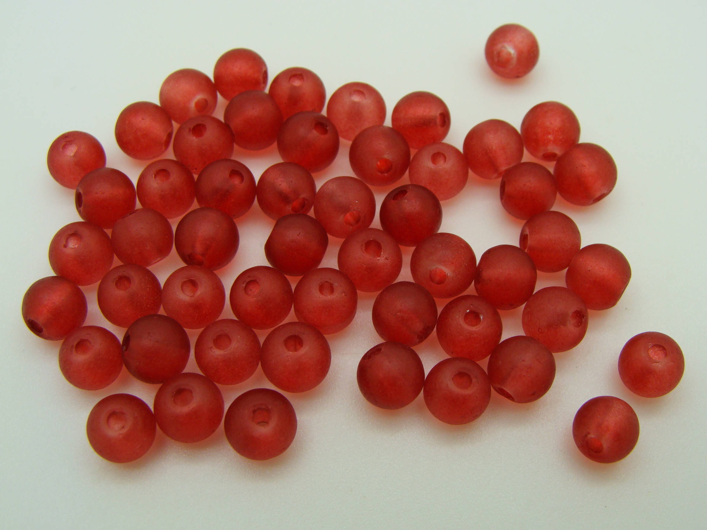 perle verre givre 6mm rouge