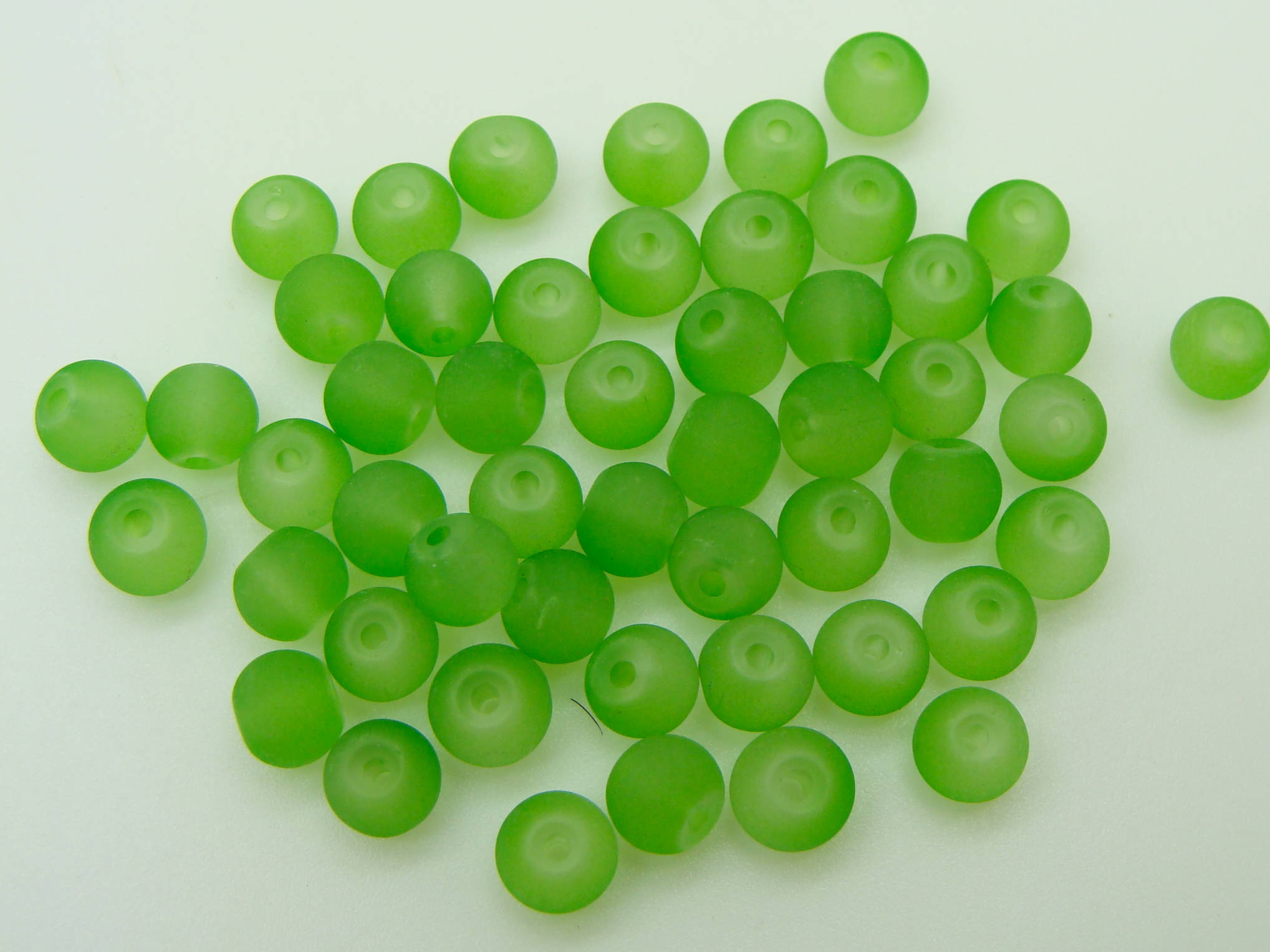 perle verre givre 6mm vert