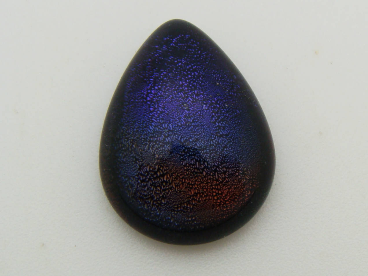 cabochon verre dichroique goutte 18mm 11
