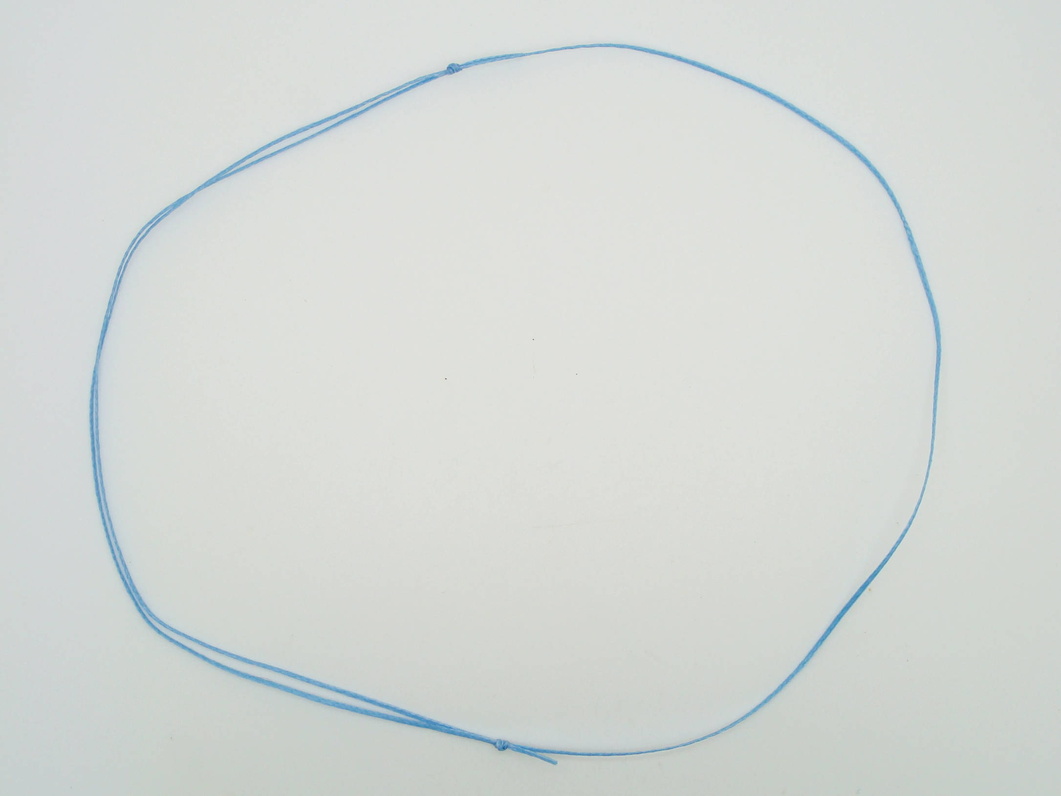 collier nylon 1mm plat bleu