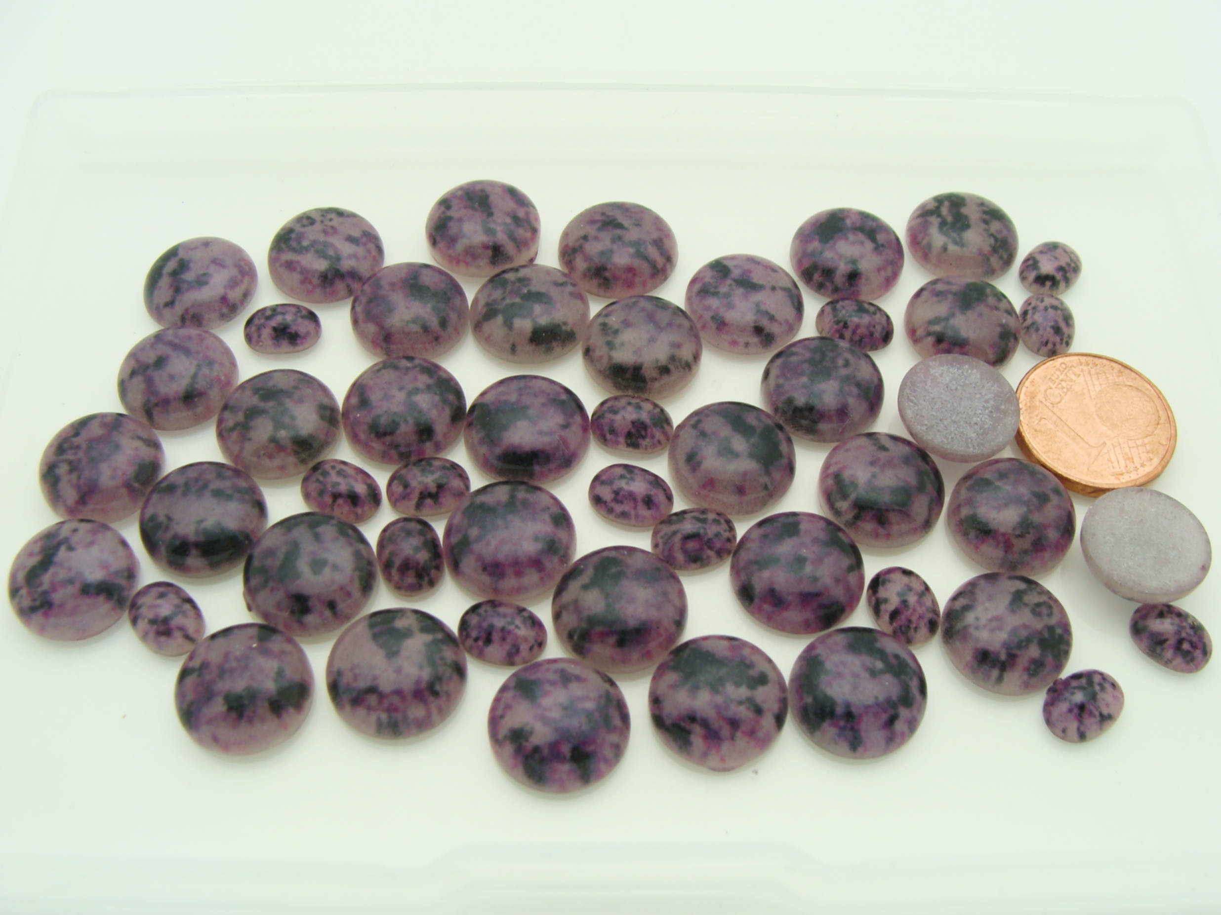 cabochons synthetiques violets cab-lot31