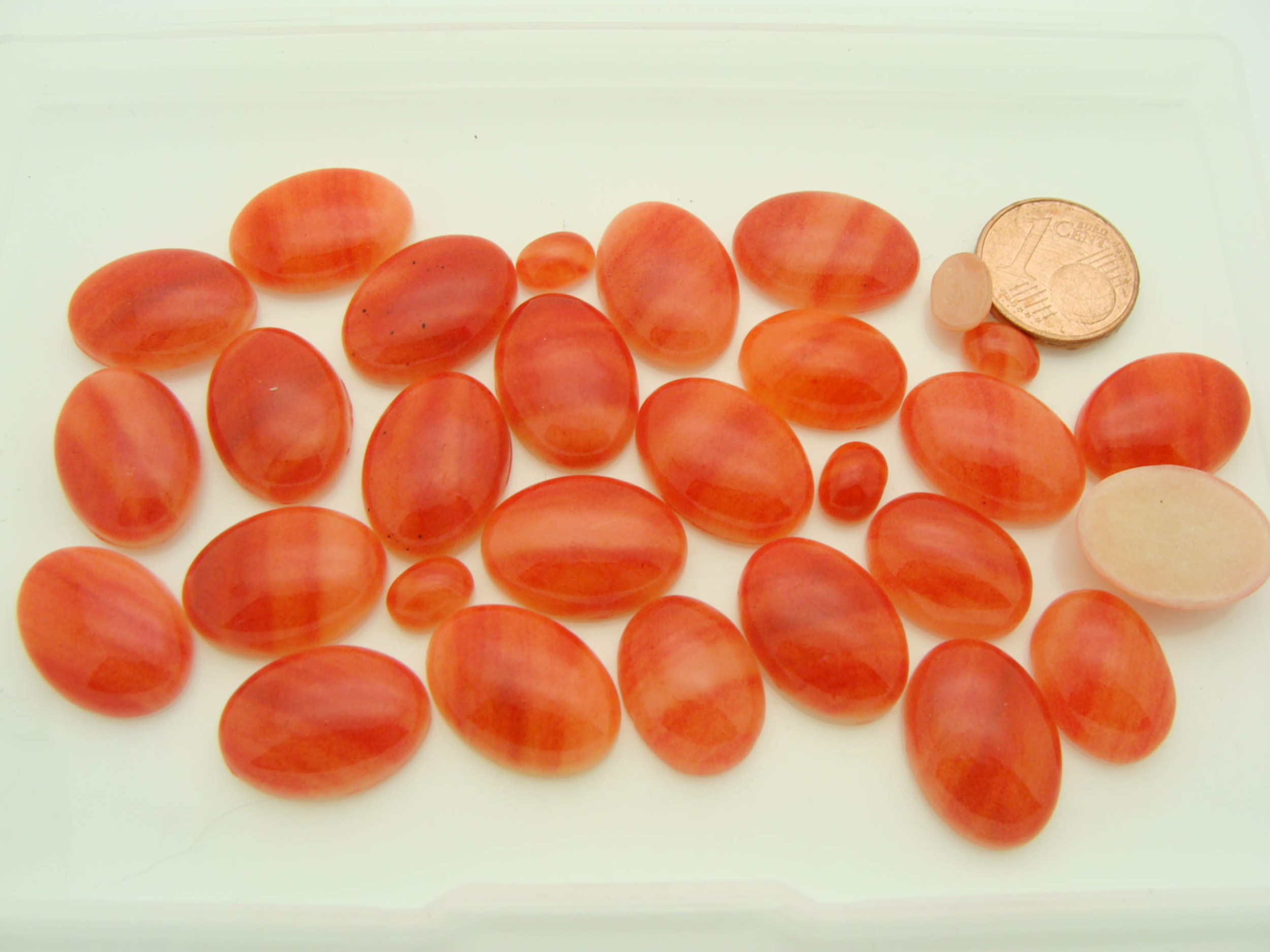 cabochons roses rouges cab-lot39