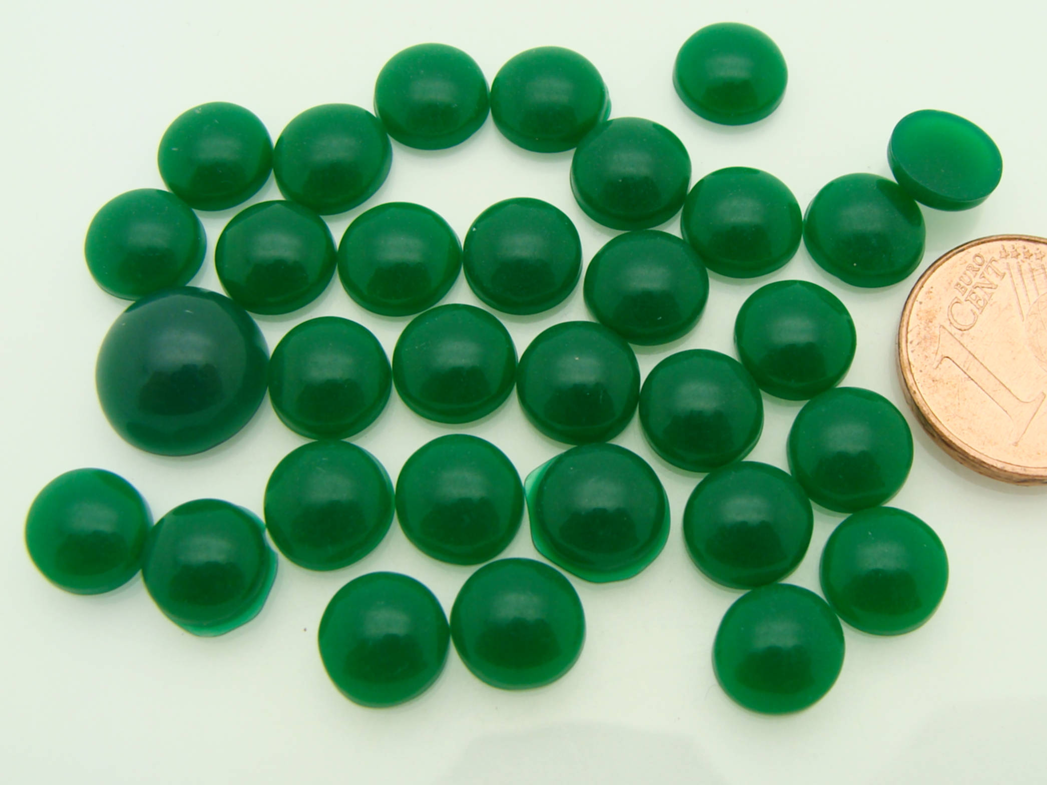cabochons ronds verts cab-lot32