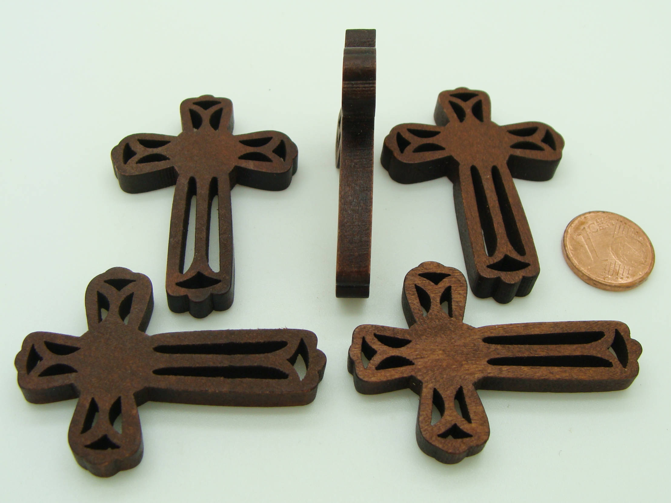 pendentif croix marron PB36