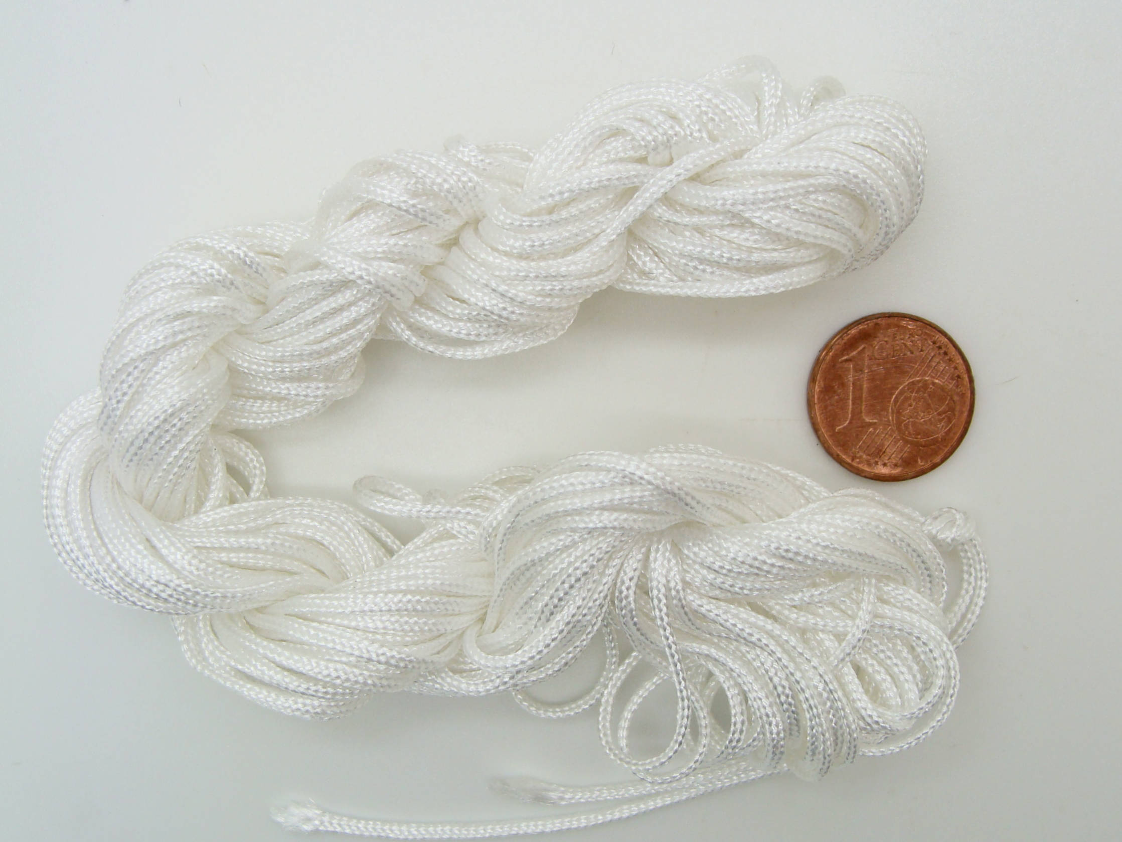 fil nylon tresse 15mm blanc echeveau