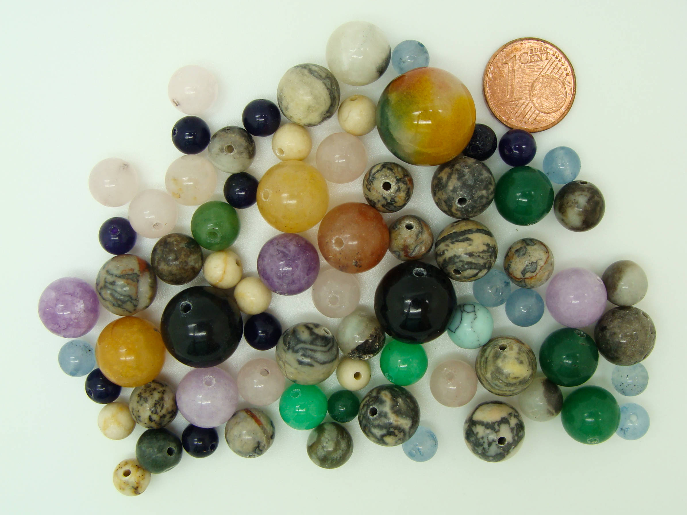 perles pierre ronde mix tailles couleurs PIER-LOT01