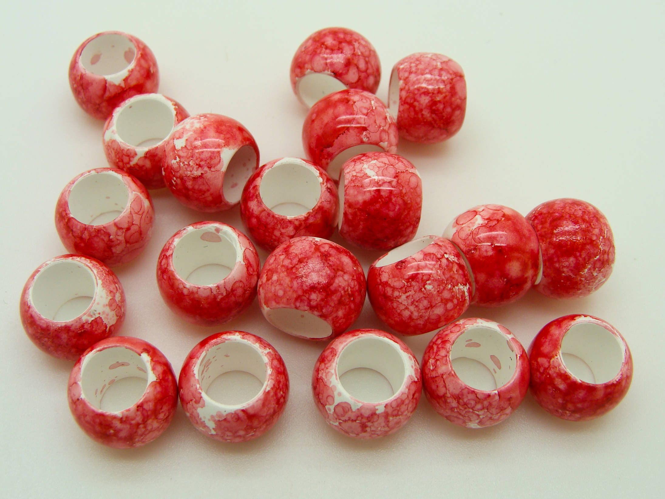 perles rondelles acryliques rouges res-30