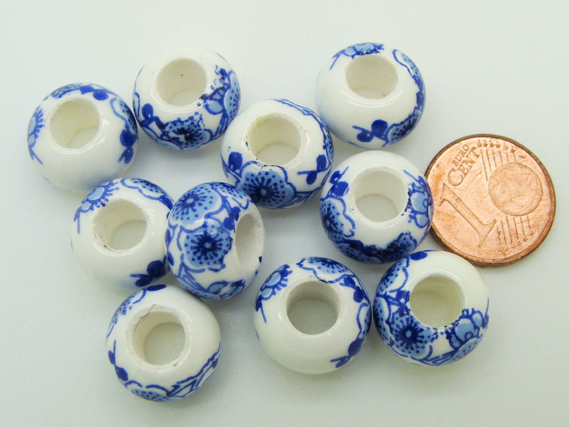 perles rondelles blanc bleu POR-47