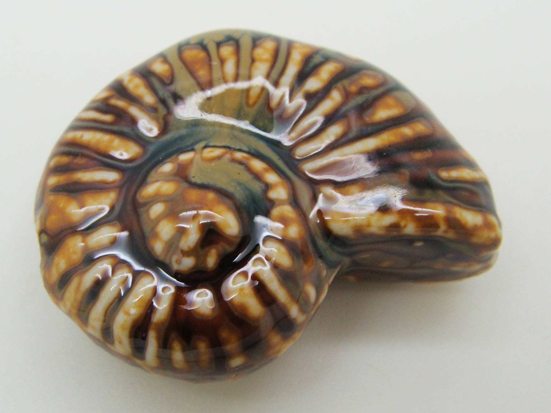 POR-lot04 perle escargot marron porcelaine
