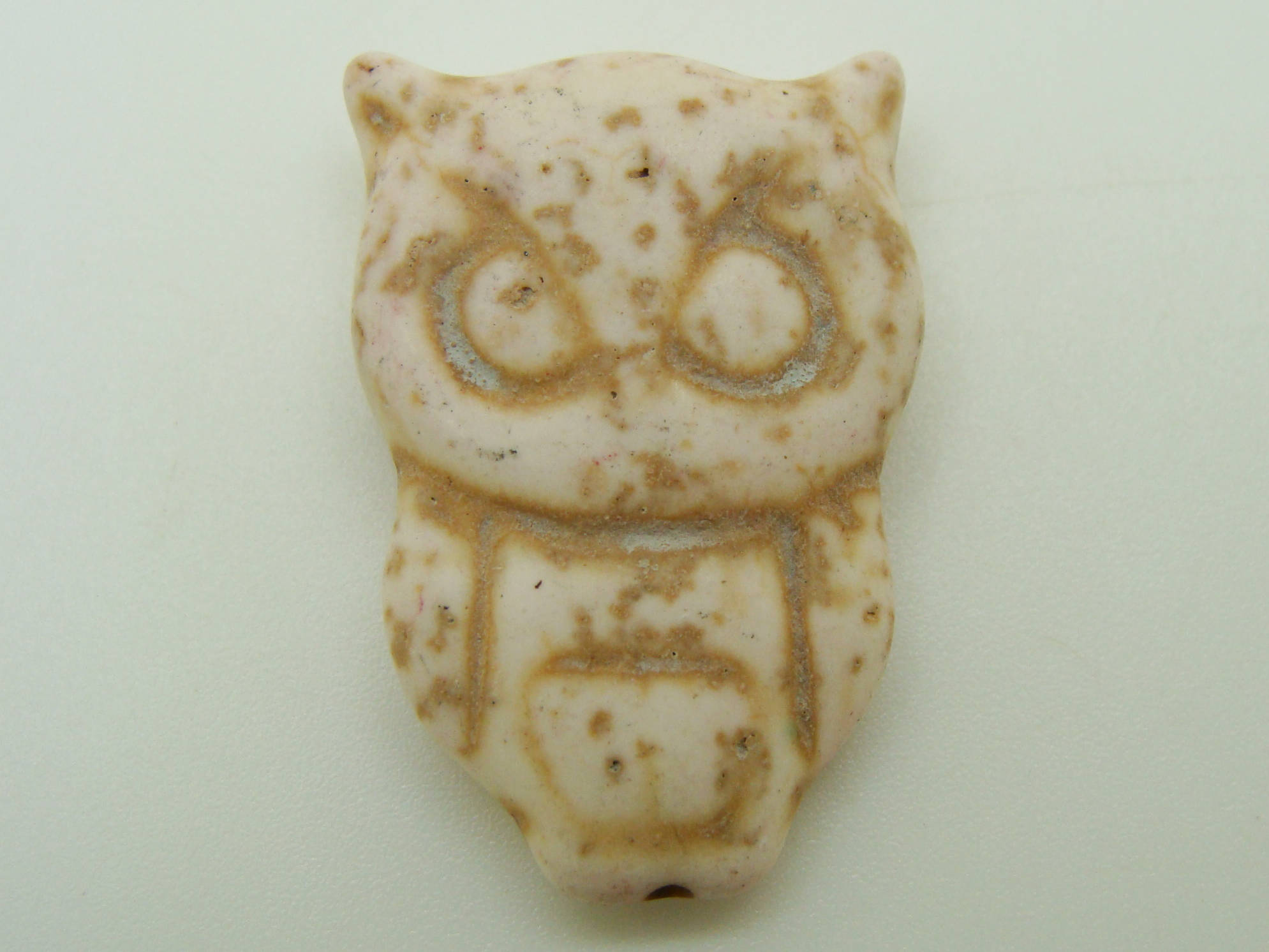 pendentif chouette creme PIER104