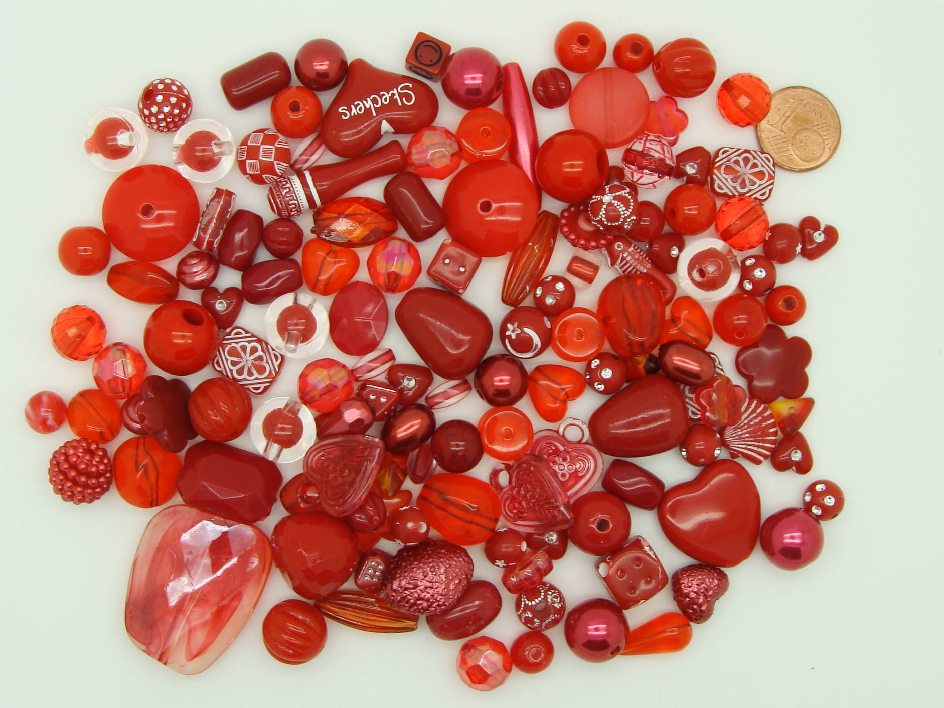 perle rouge acrylique mix formes acry-75g-rouge