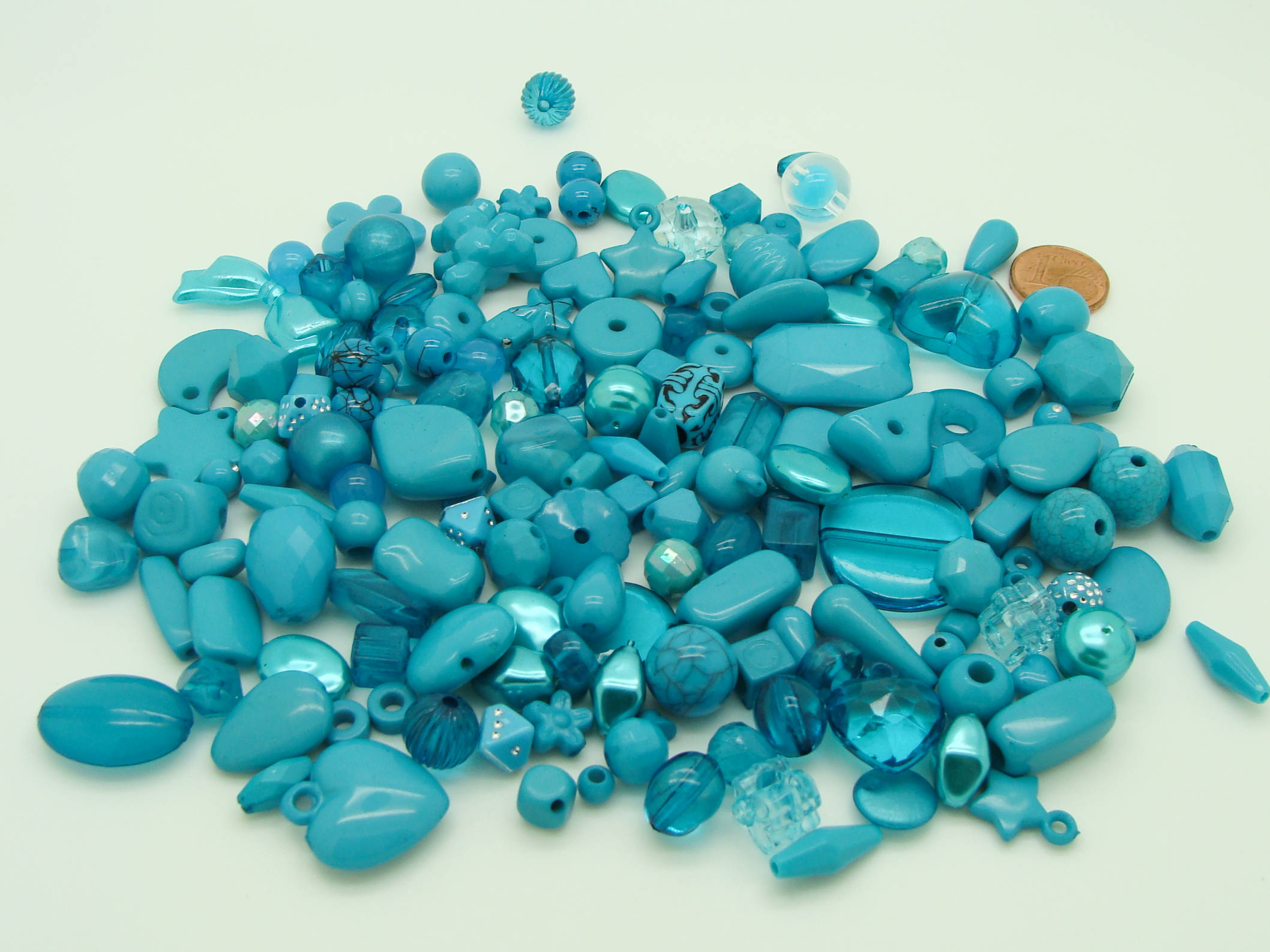 perle bleue acrylique mix formes acry-75g-bleu