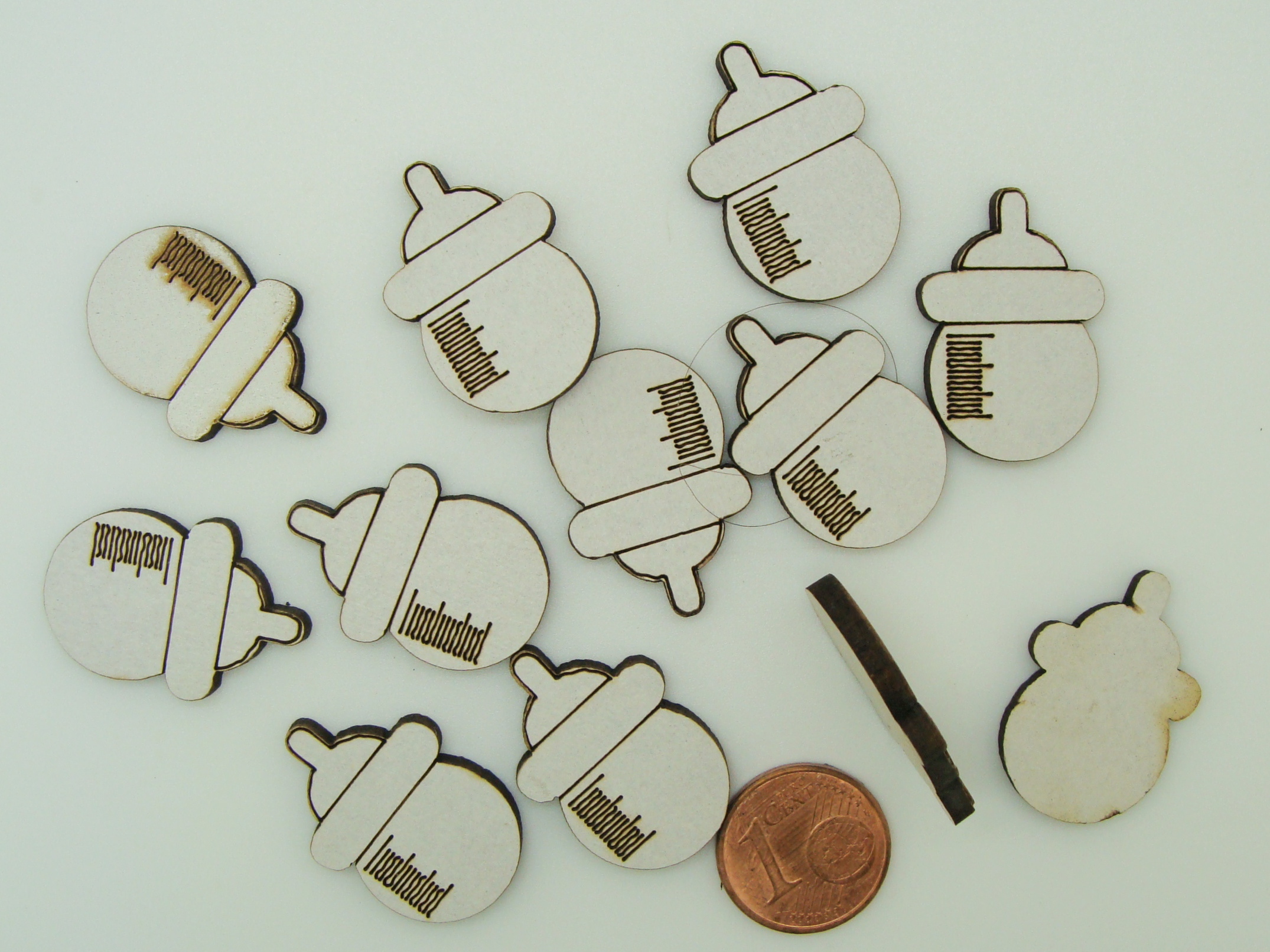 embellissement bois tetine