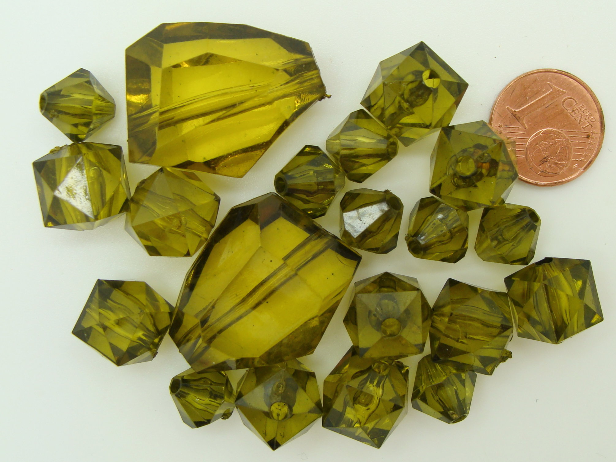 perle acrylique vert mix RES-lot-18