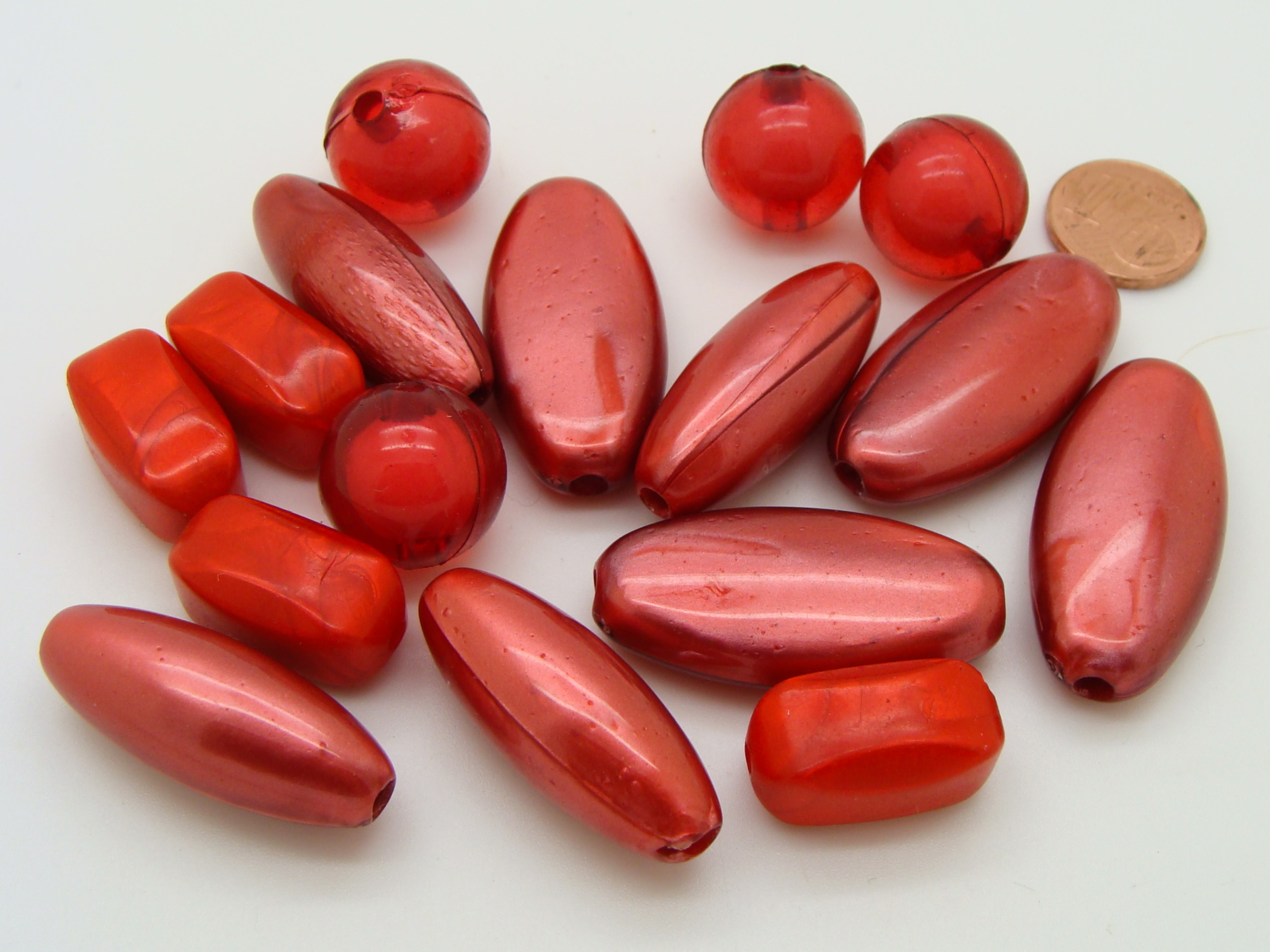 RES-lot-19 perle acrylique rouge