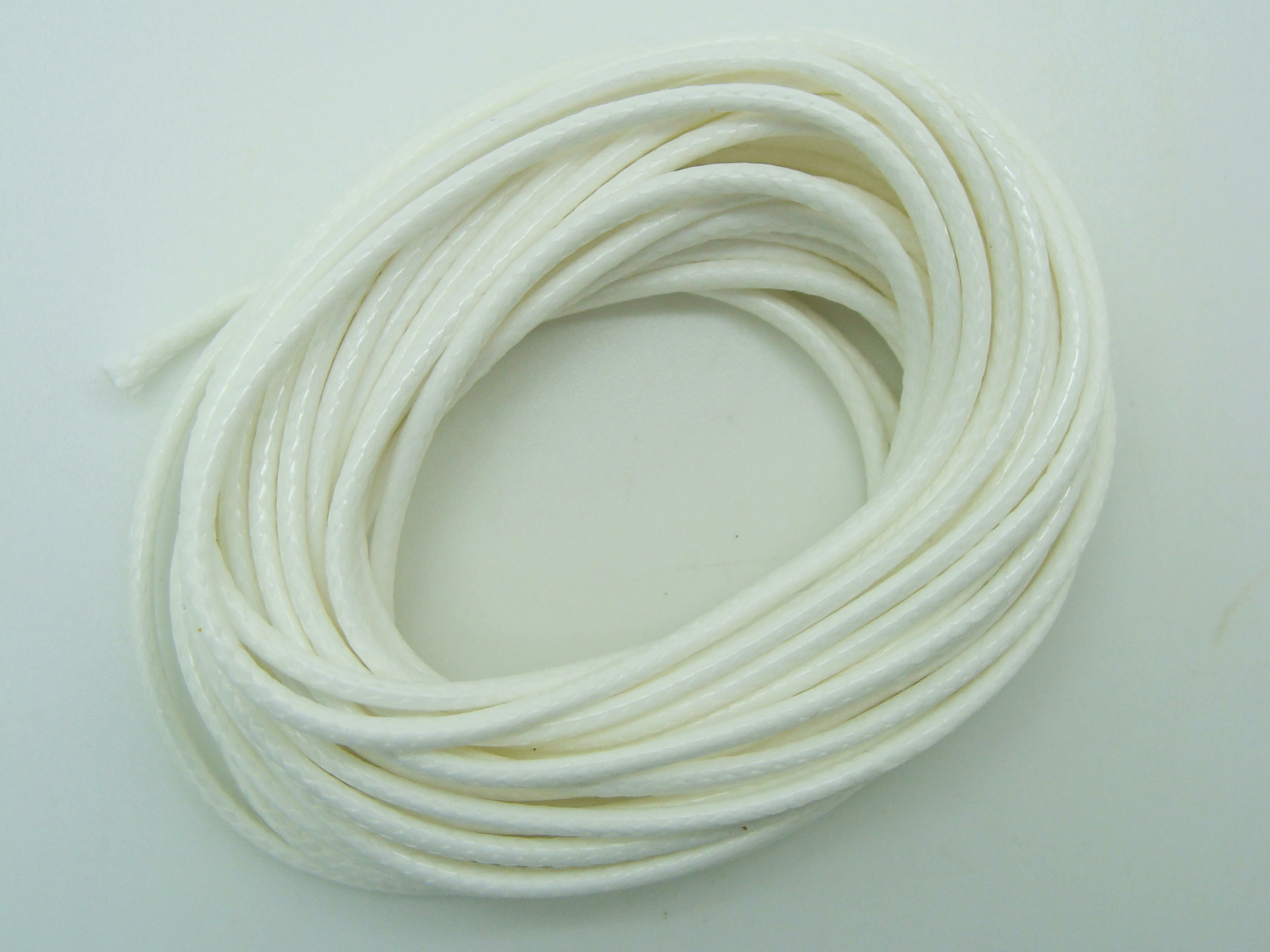 fil polyester 2mm blanc