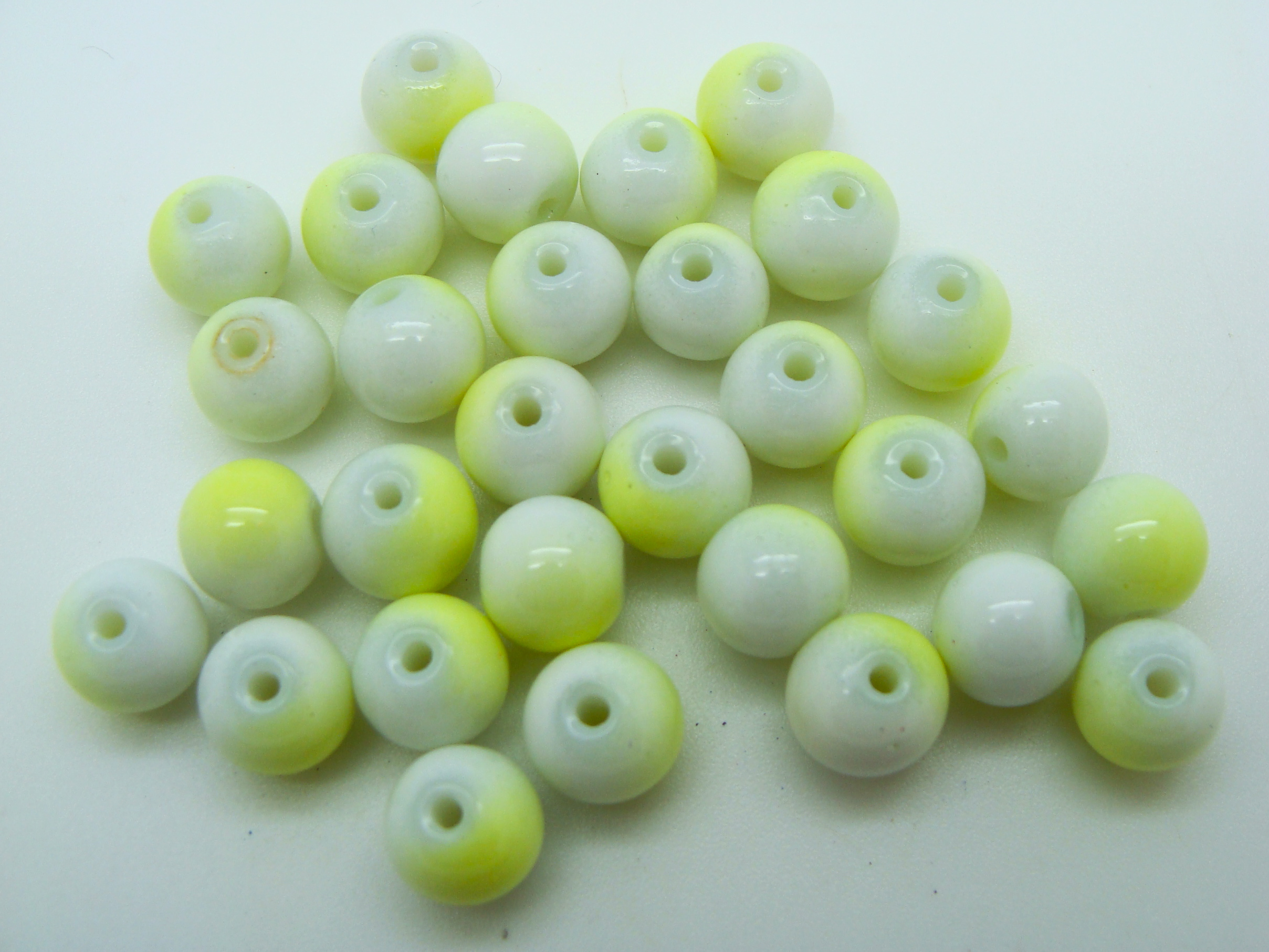 PV-peint-14 perle verre 8mm vert clair