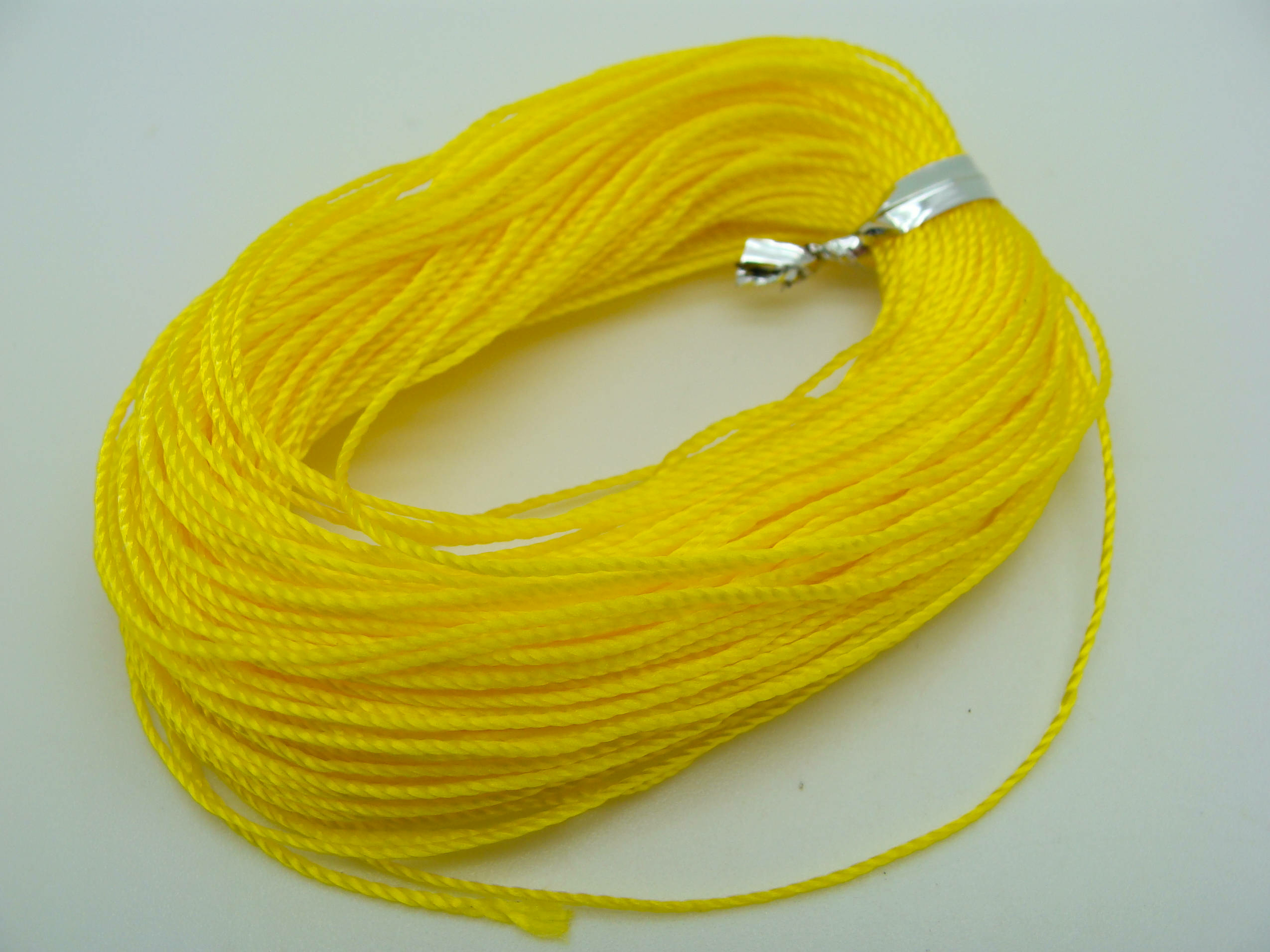 fil polyester 08 tresse 20m jaune