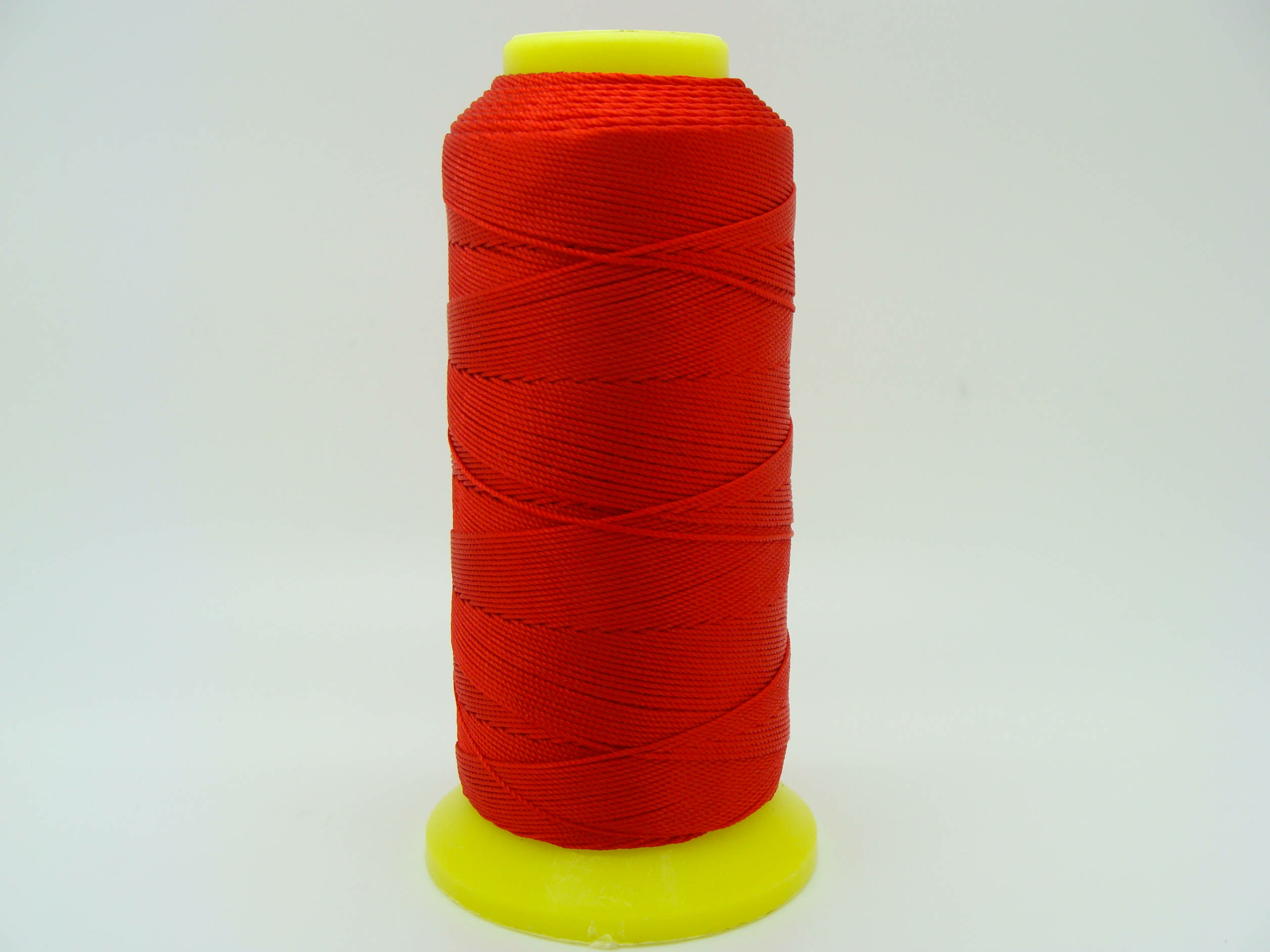 fil polyester 08 tresse bobine rouge