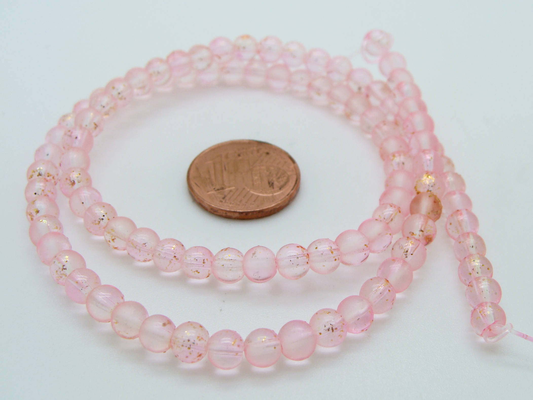 perle 4mm rose verre givre