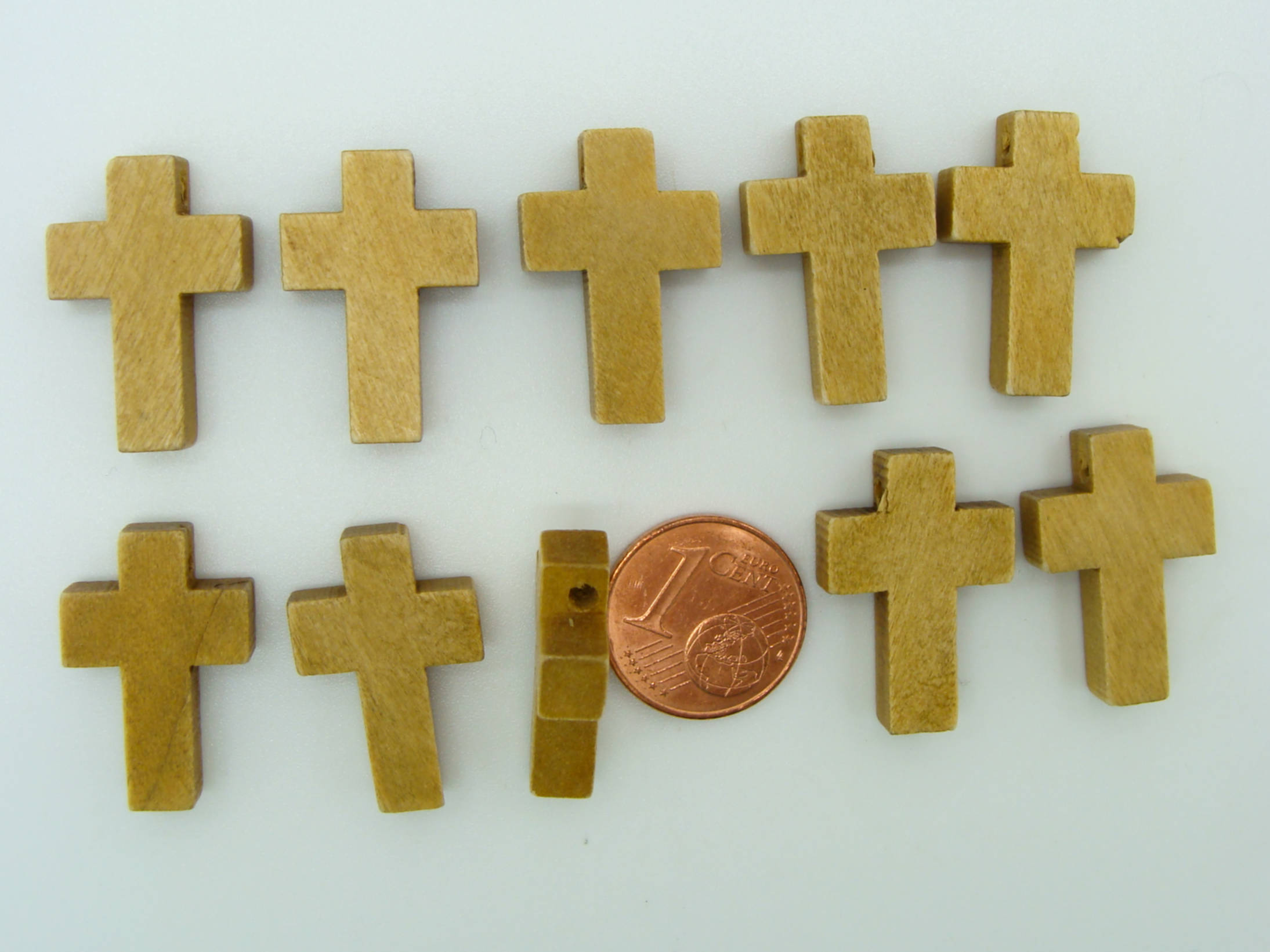 pendentif croix 22mm marron clair PB97