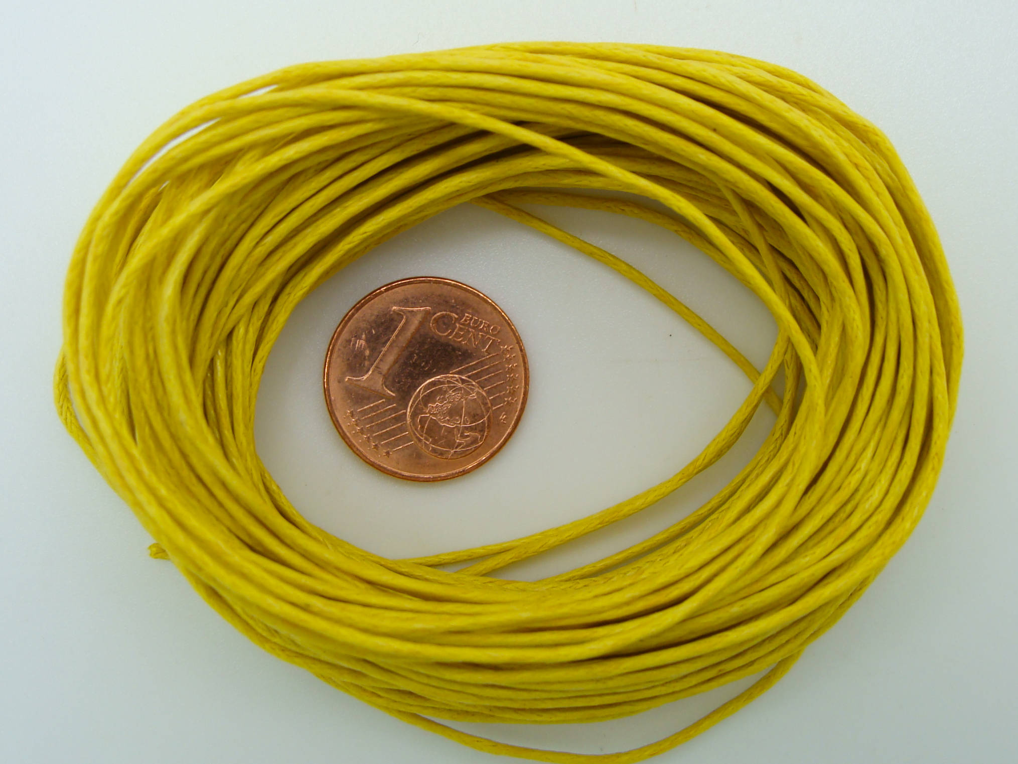 fil coton cire 1mm jaune 10m