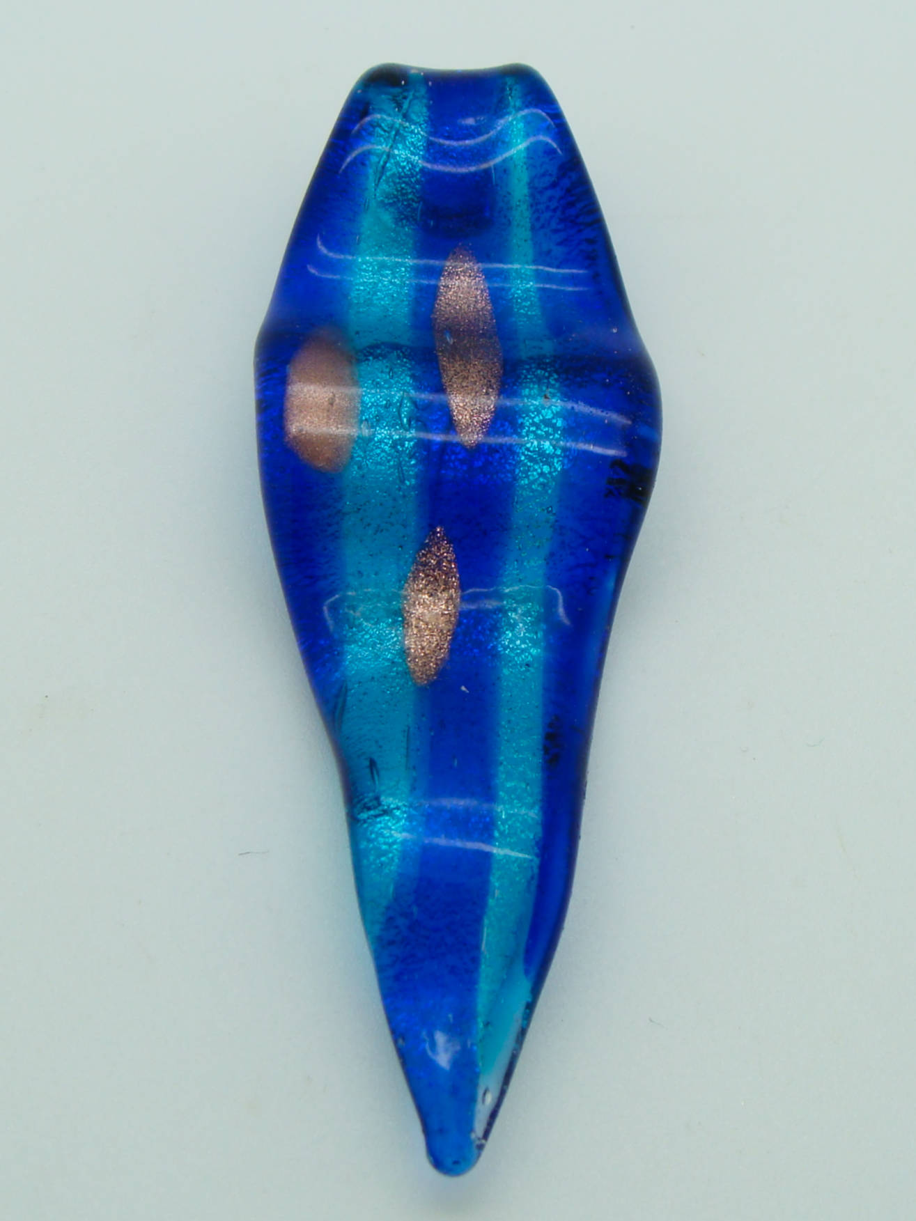 Pend-391-3 pendentif feuille bleu marine lampwork