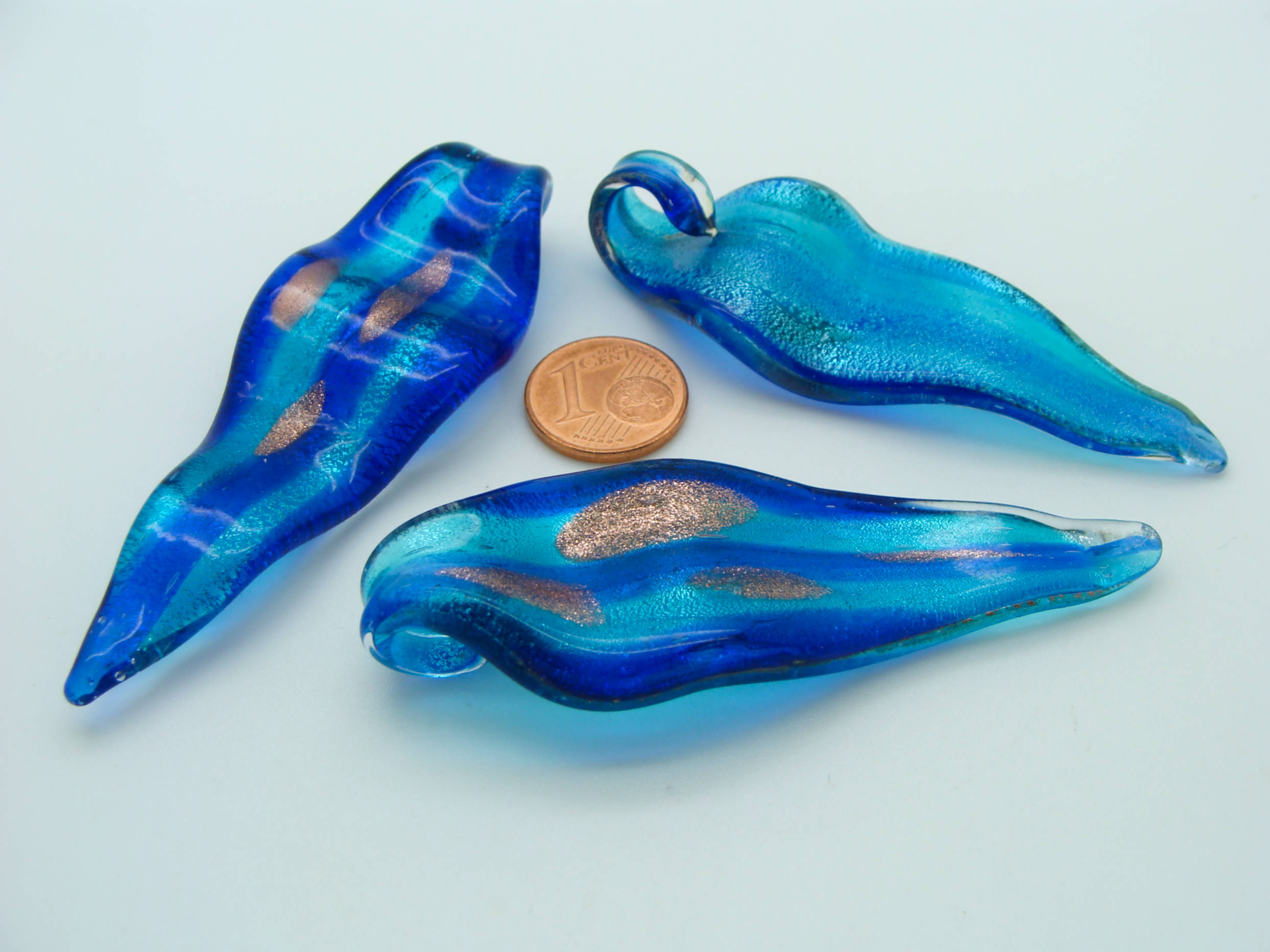 pendentif feuille bleu marine verre Pend-391-3