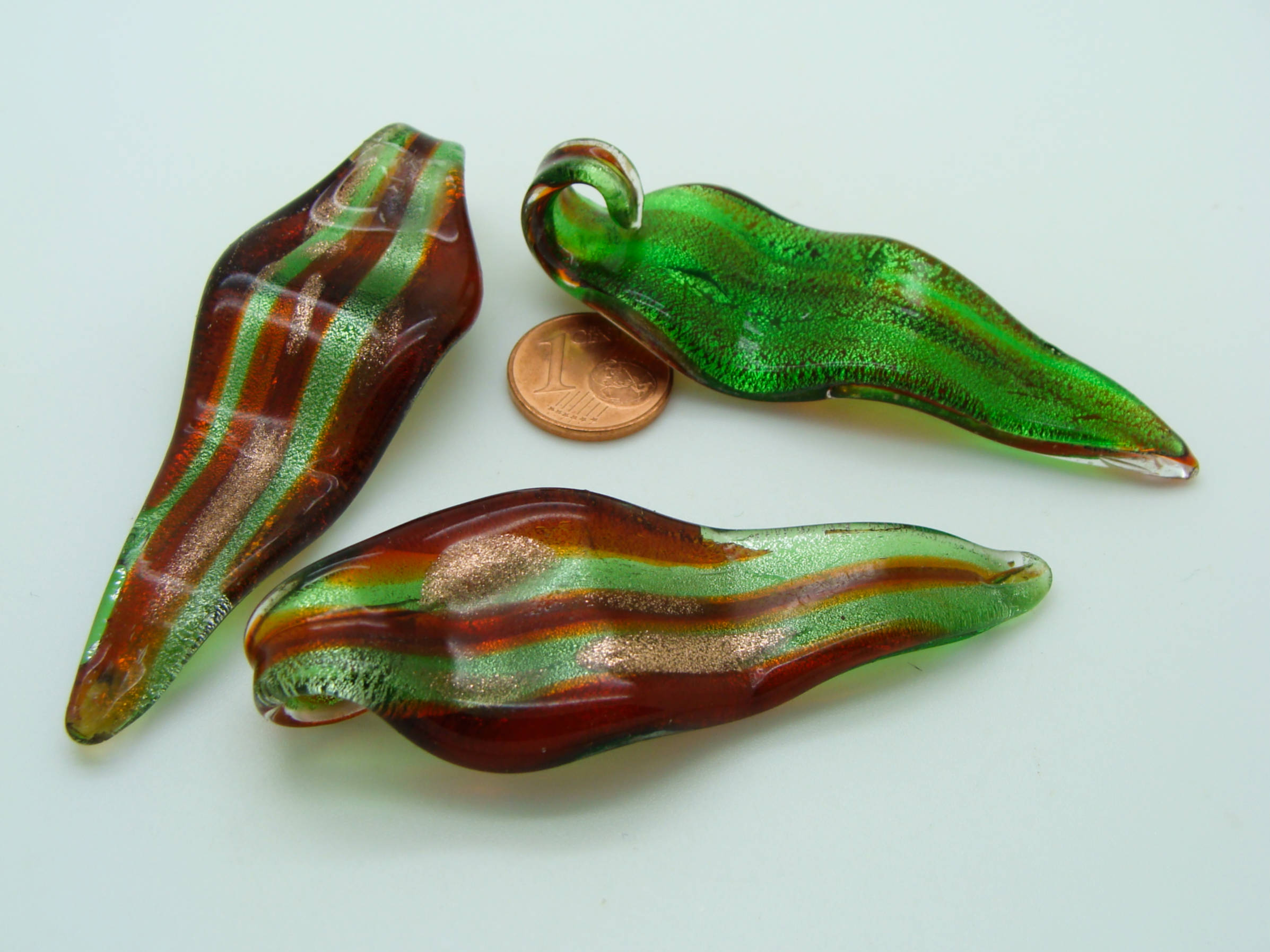 pendentif feuille vert rouge verre Pend-391-6
