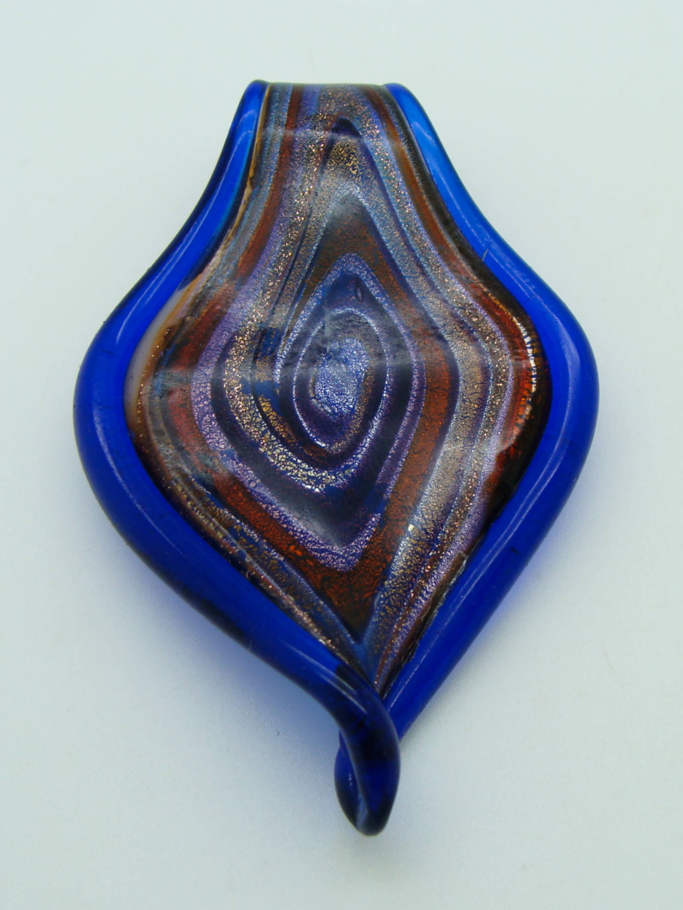 pendentif goutte bleu fonce volute lampwork Pend-396-2