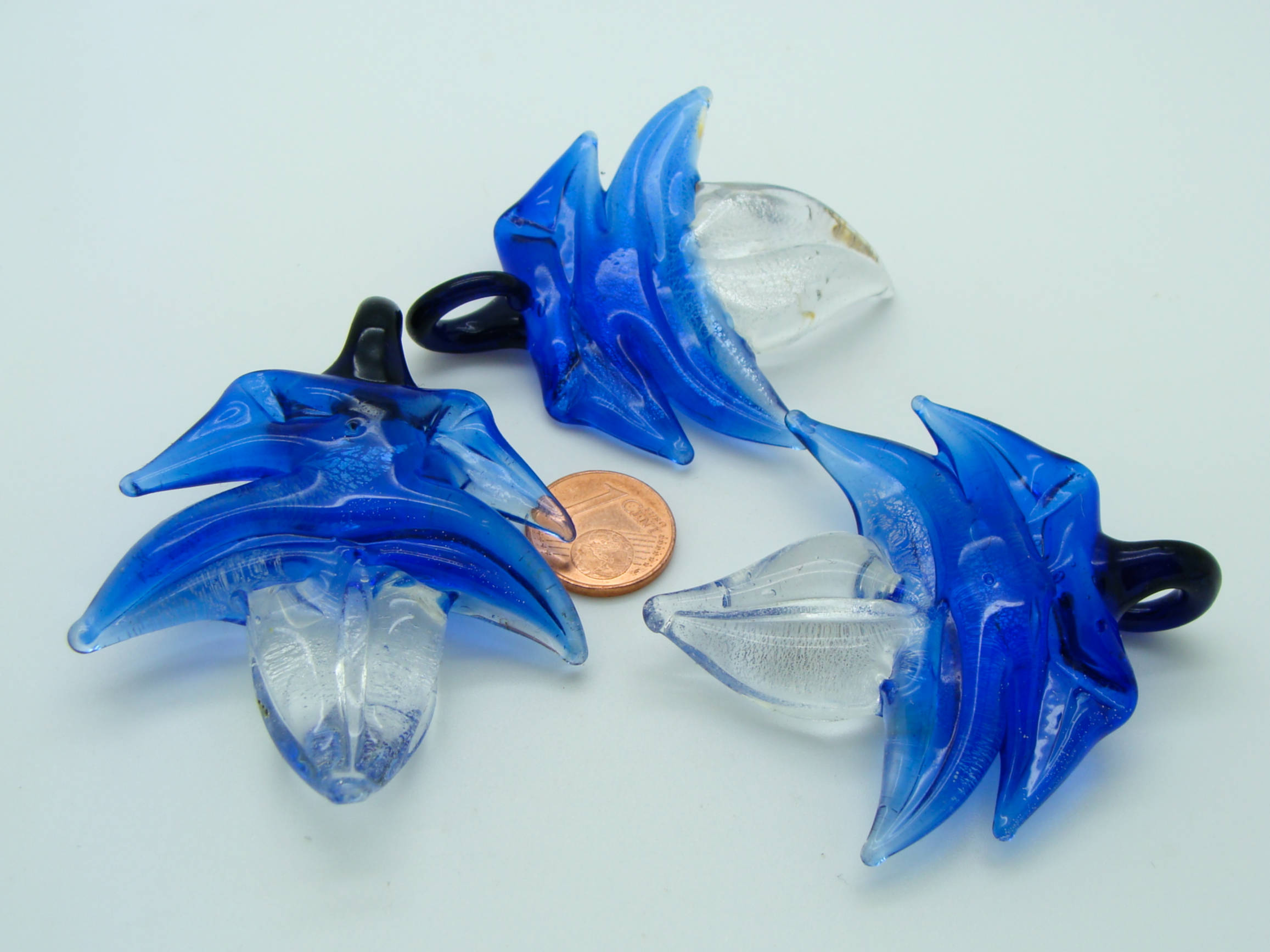pendentif feuille bleu fonce transparent verre Pend-399-2