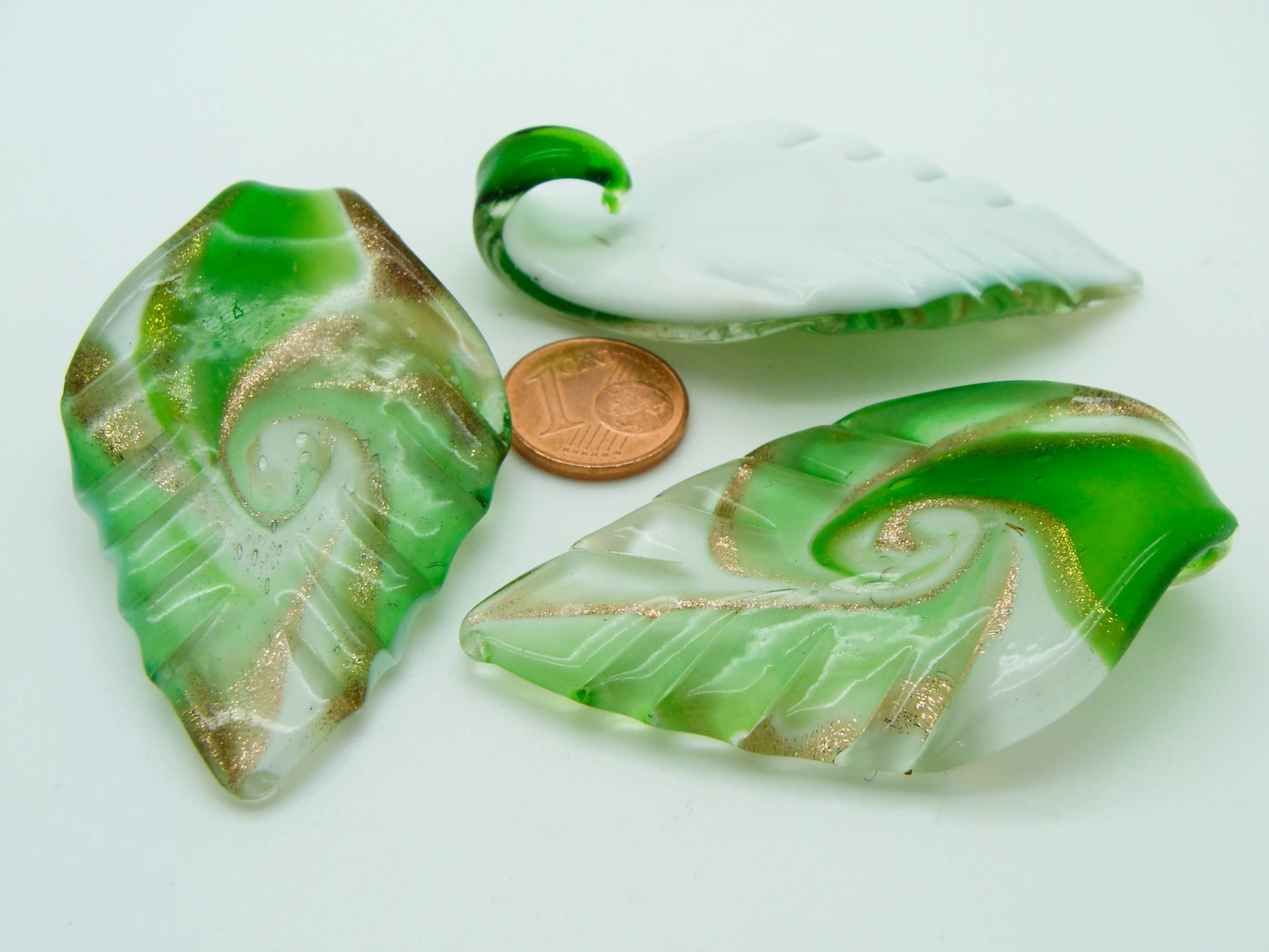 pendentif plume blanc vert verre Pend-401-4